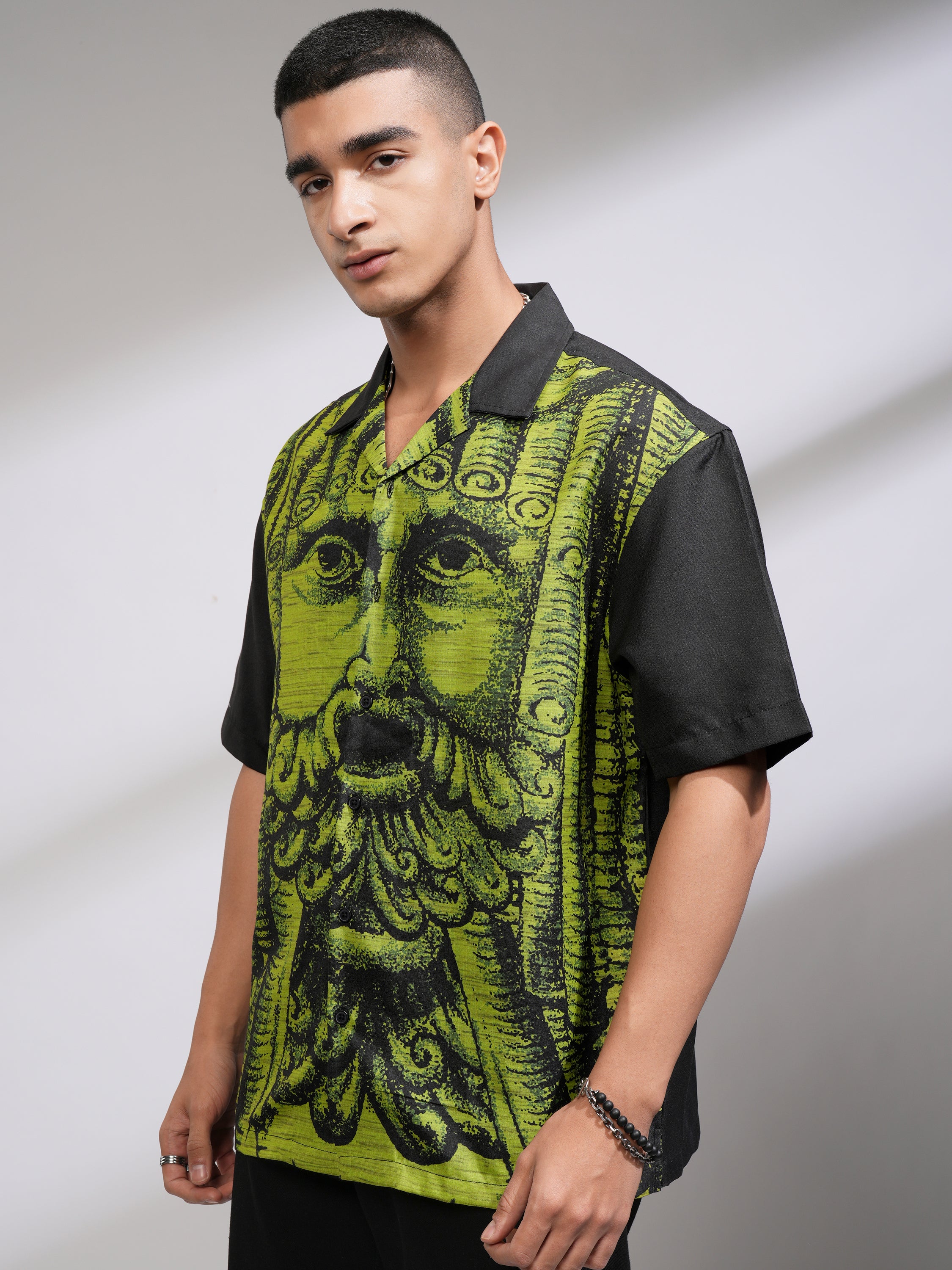 Highlander Men Black Printed Oversized Fit Casual Shirt - Black - Image 4