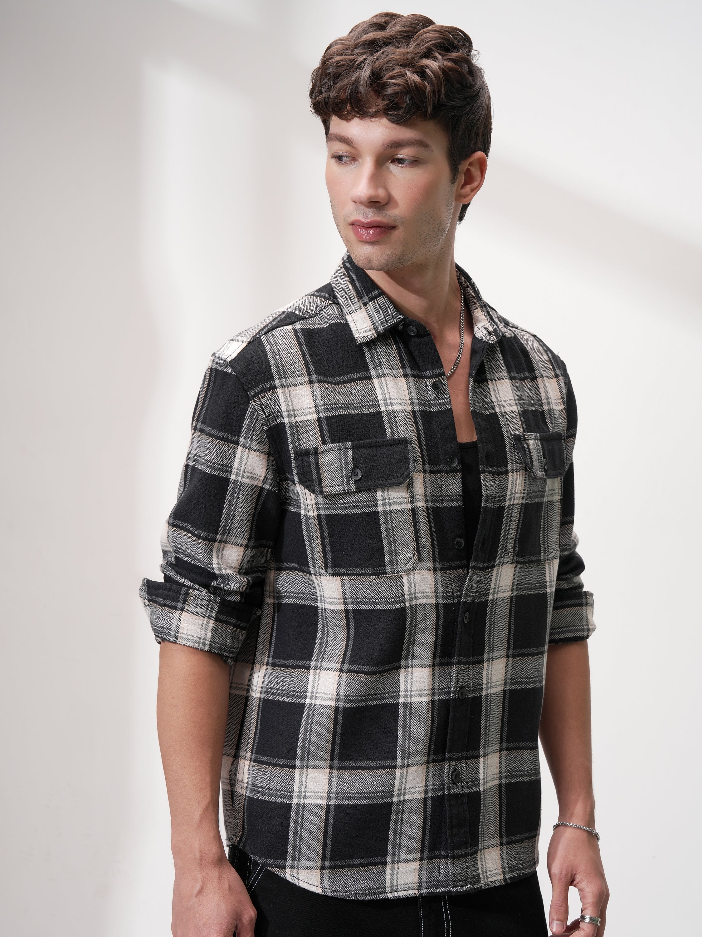 Highlander Men Black Checked Oversized Fit Casual Shirt - Black - Image 6