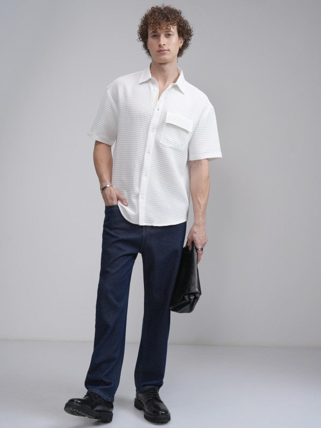 Highlander Men White Solid Oversized Fit Casual Shirt - White - Image 2