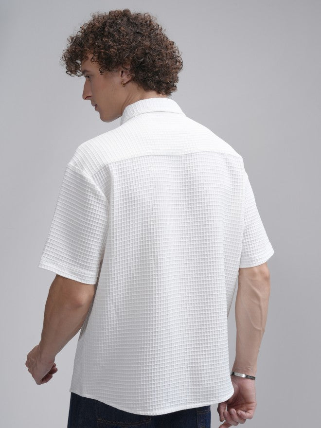 Highlander Men White Solid Oversized Fit Casual Shirt - White - Image 3