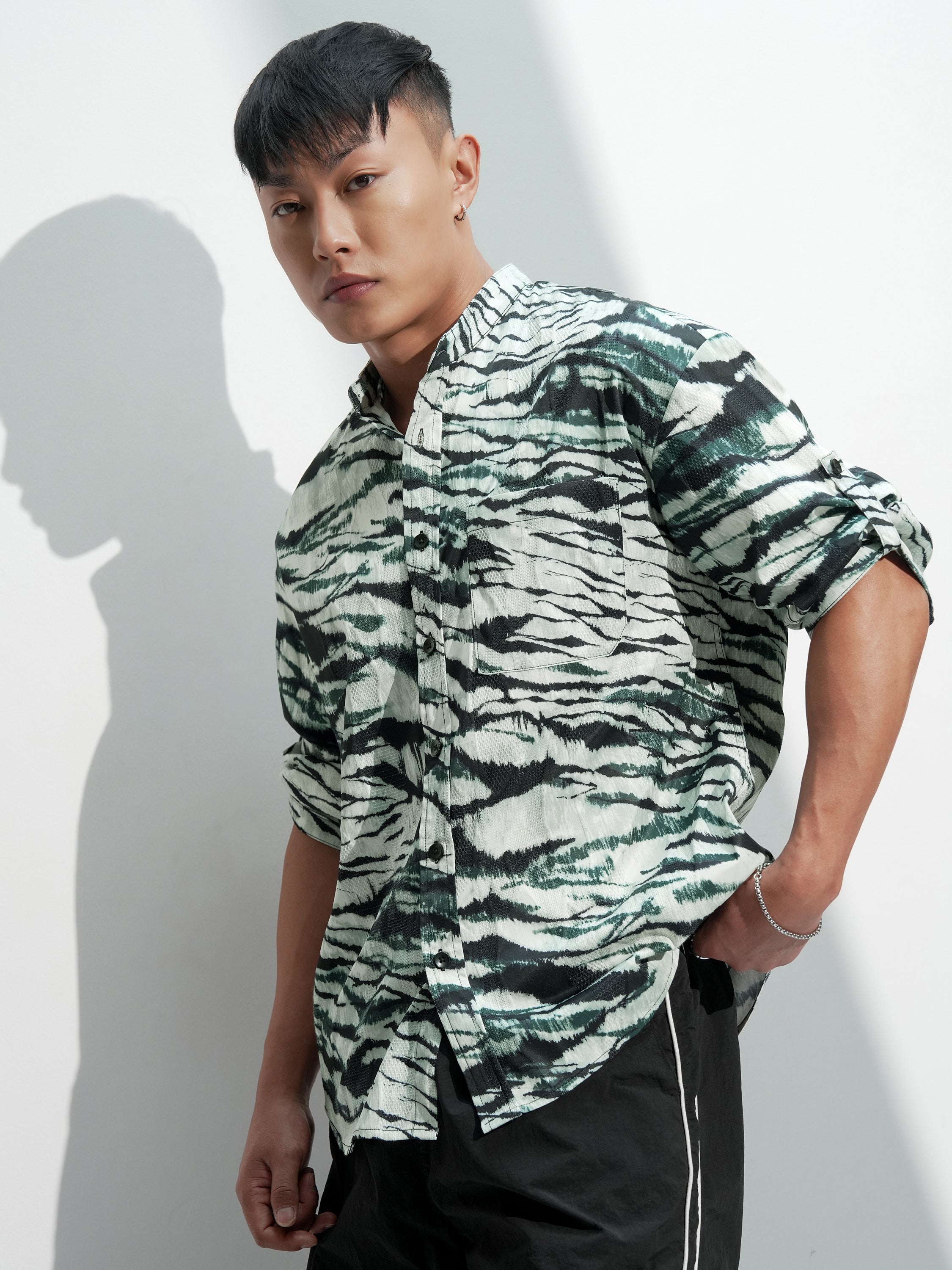 Highlander Men Olive Printed Oversized Fit Casual Shirt - Olive - Image 4