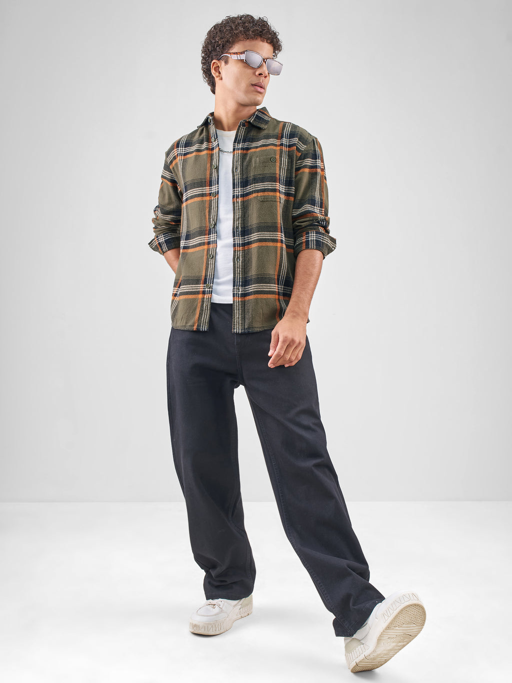 Highlander Men Olive Checked Relaxed Fit Casual Shirt - Olive - Image 2