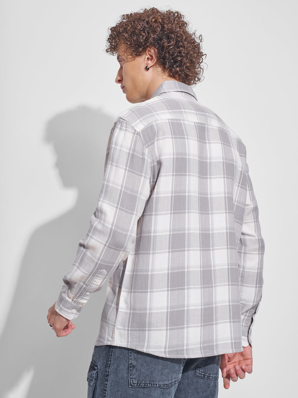 Highlander Men Off White Checked Relaxed Fit Casual Shirt - Off White - Image 3