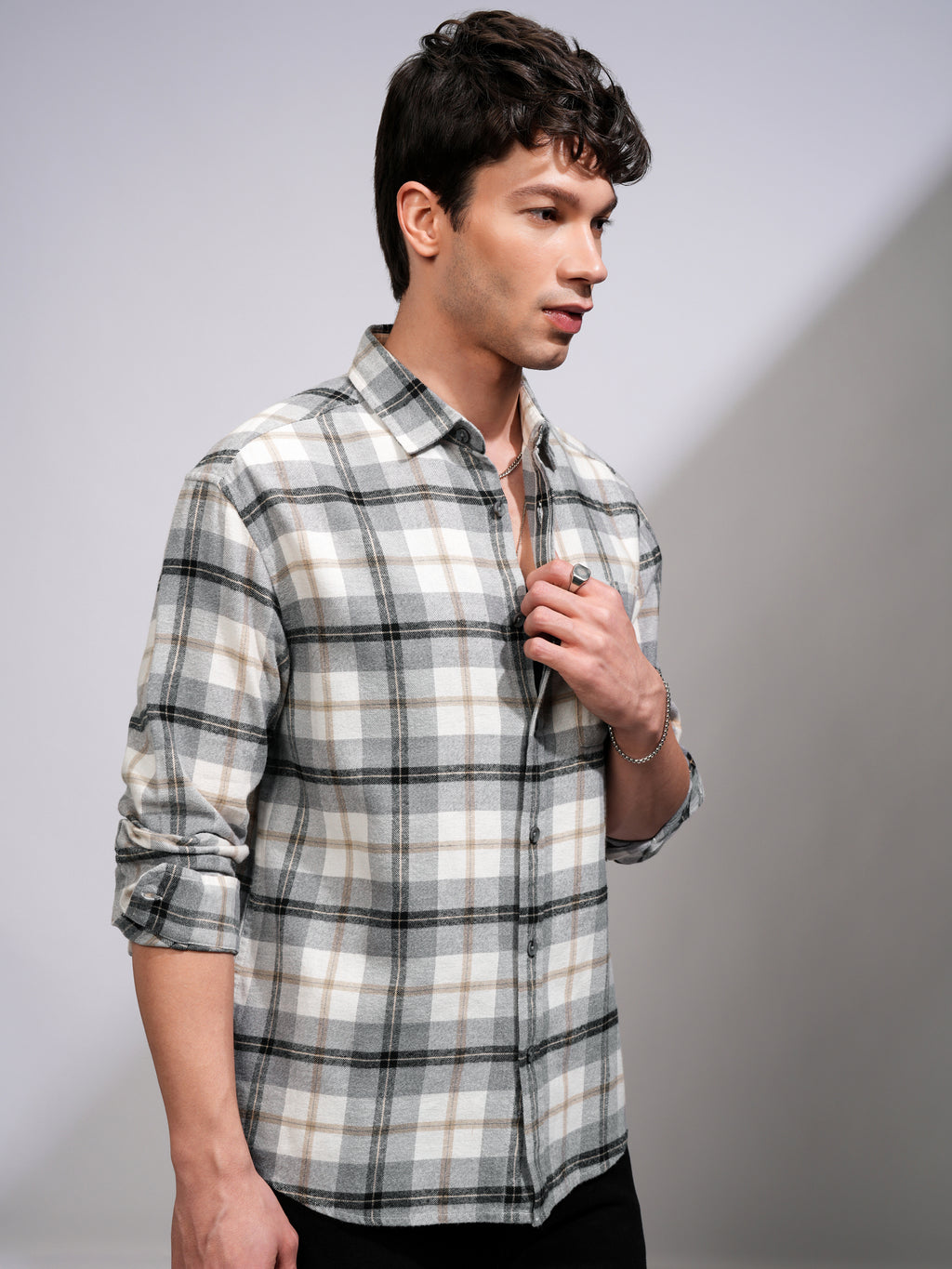 Highlander Men Off White Checked Oversized Fit Casual Shirt - Off White - Image 6