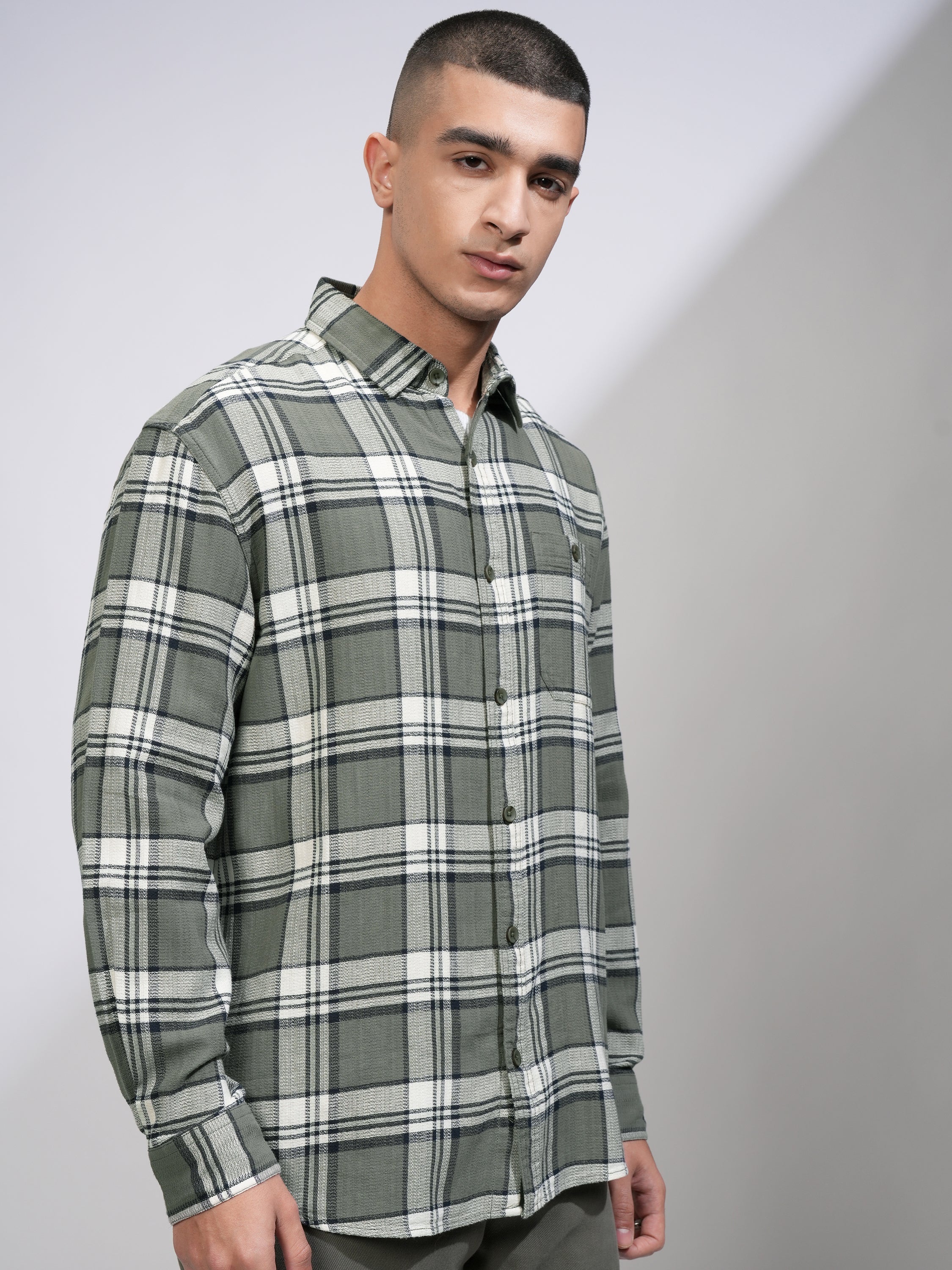 Highlander Men Green Checked Oversized Fit Casual Shirt - Green - Image 6
