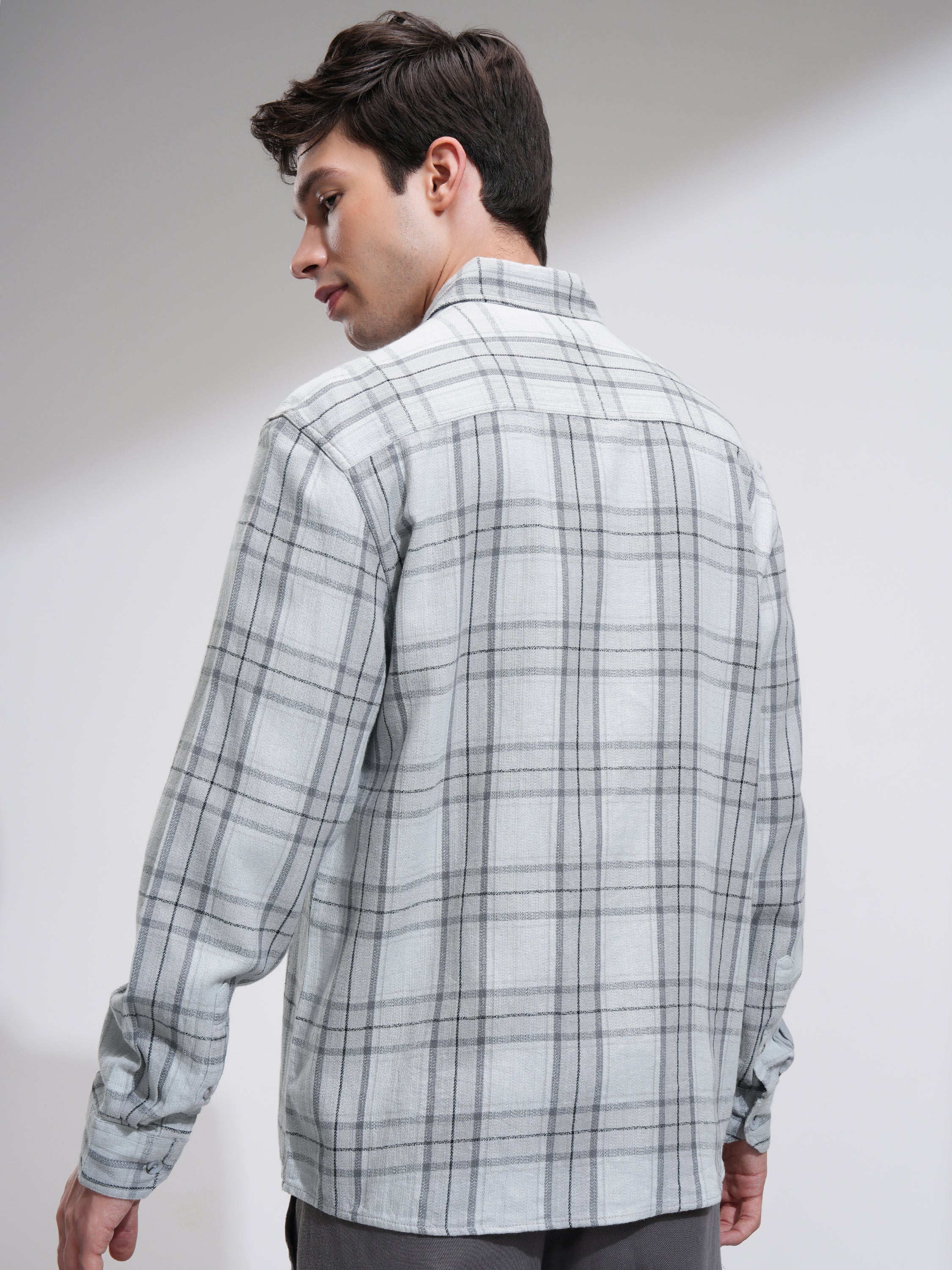 Highlander Men Grey Checked Oversized Fit Casual Shirt - Grey - Image 3