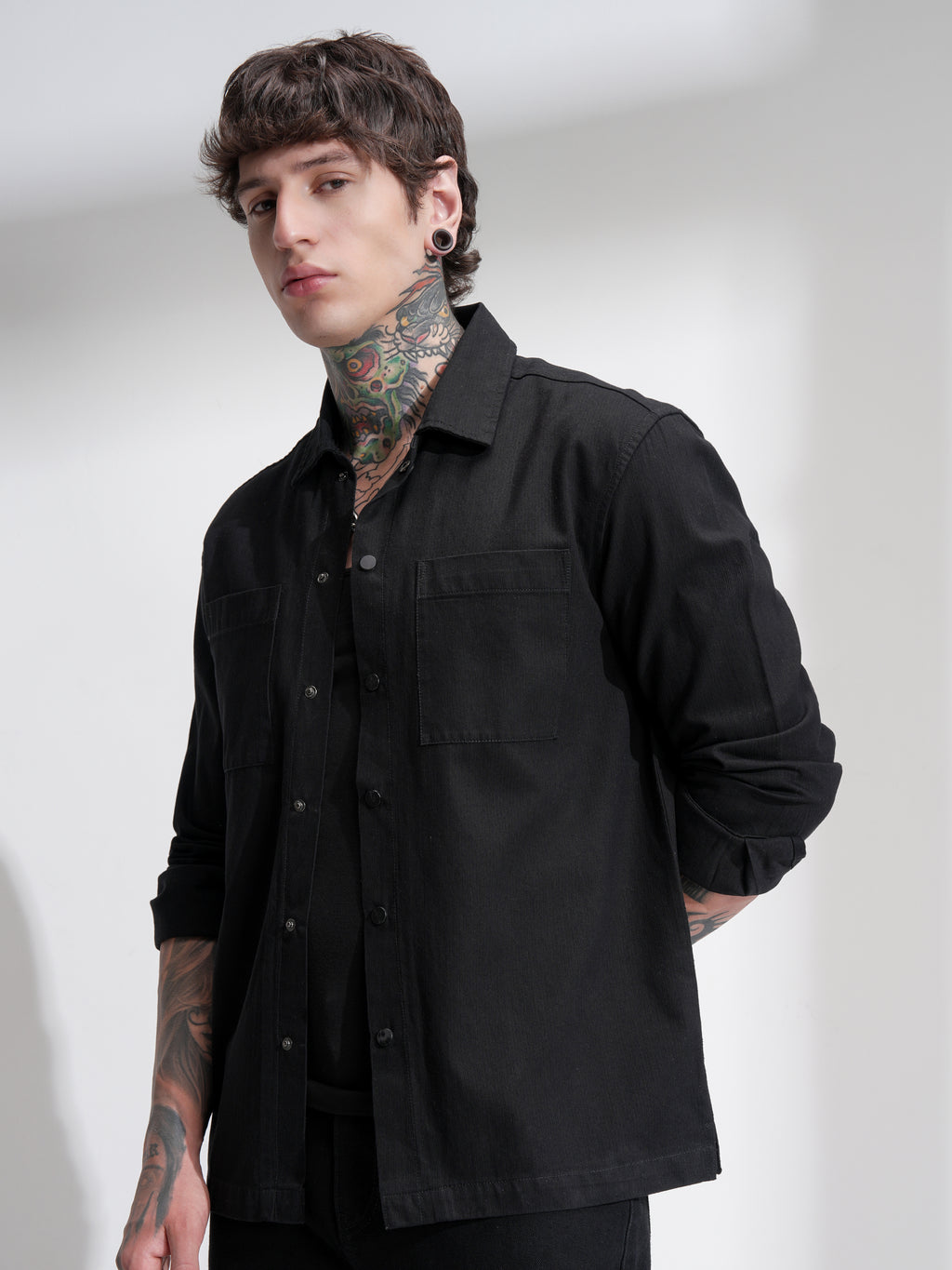 Highlander Men Black Solid Oversized Fit Casual Shirt - Black - Image 4