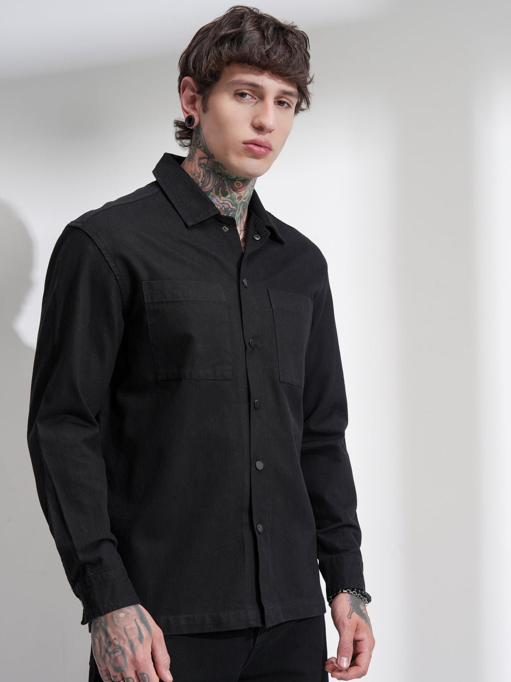 Highlander Men Black Solid Oversized Fit Casual Shirt - Black - Image 6