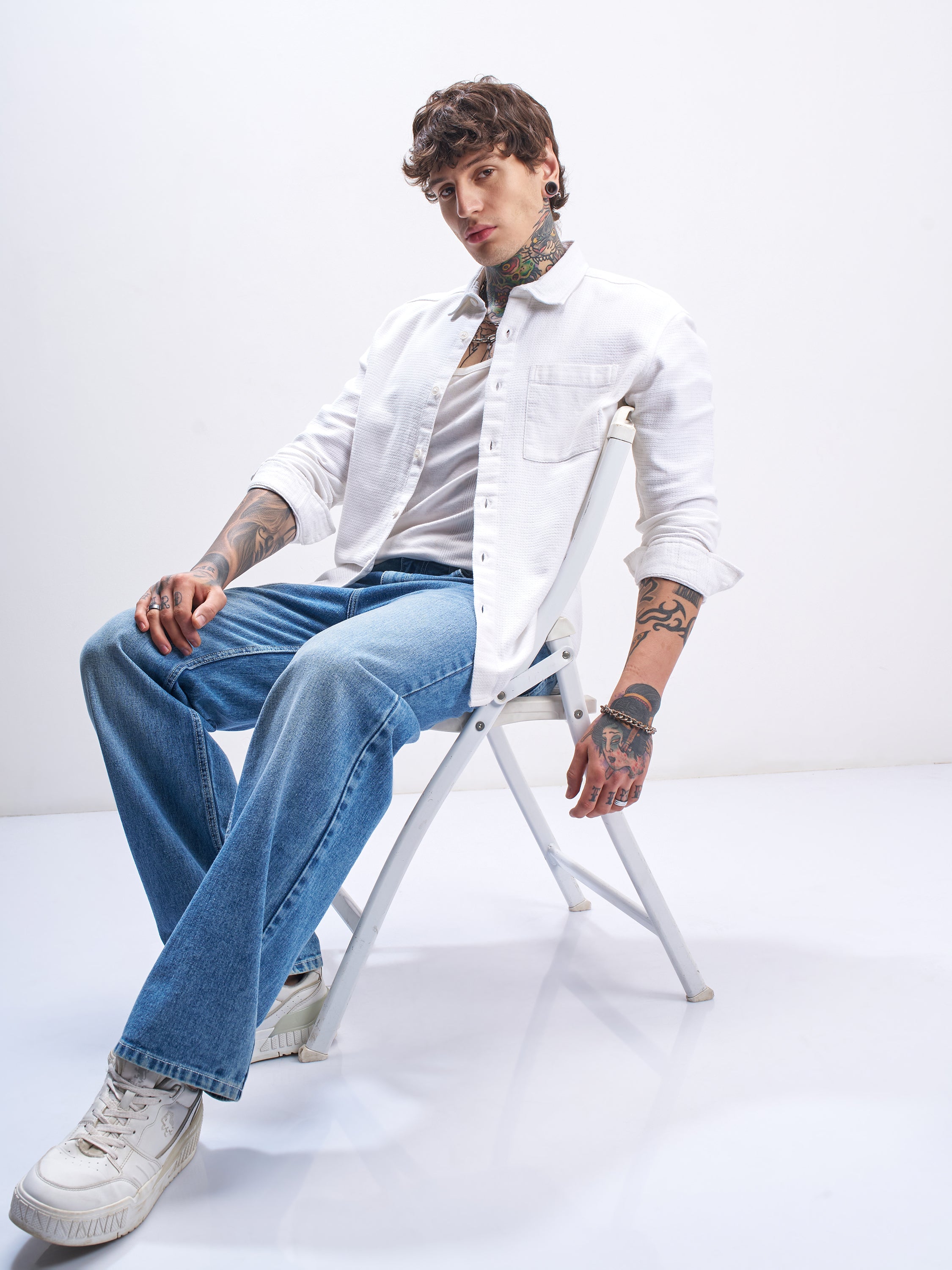 Highlander Men White Self Design Oversized Fit Casual Shirt - White - Image 2