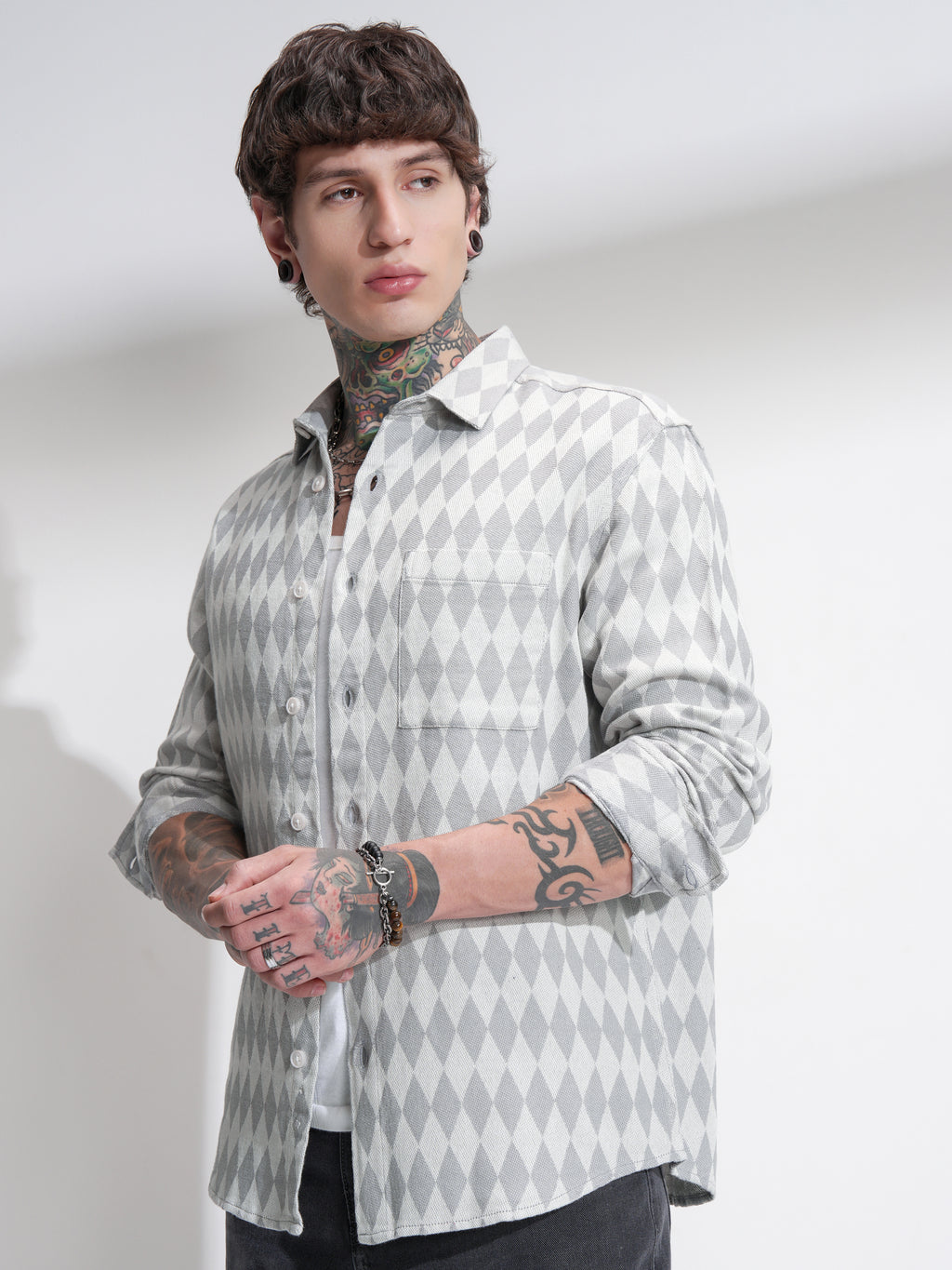 Highlander Men Off White Print Oversized Fit Casual Shirt - Off White - Image 4