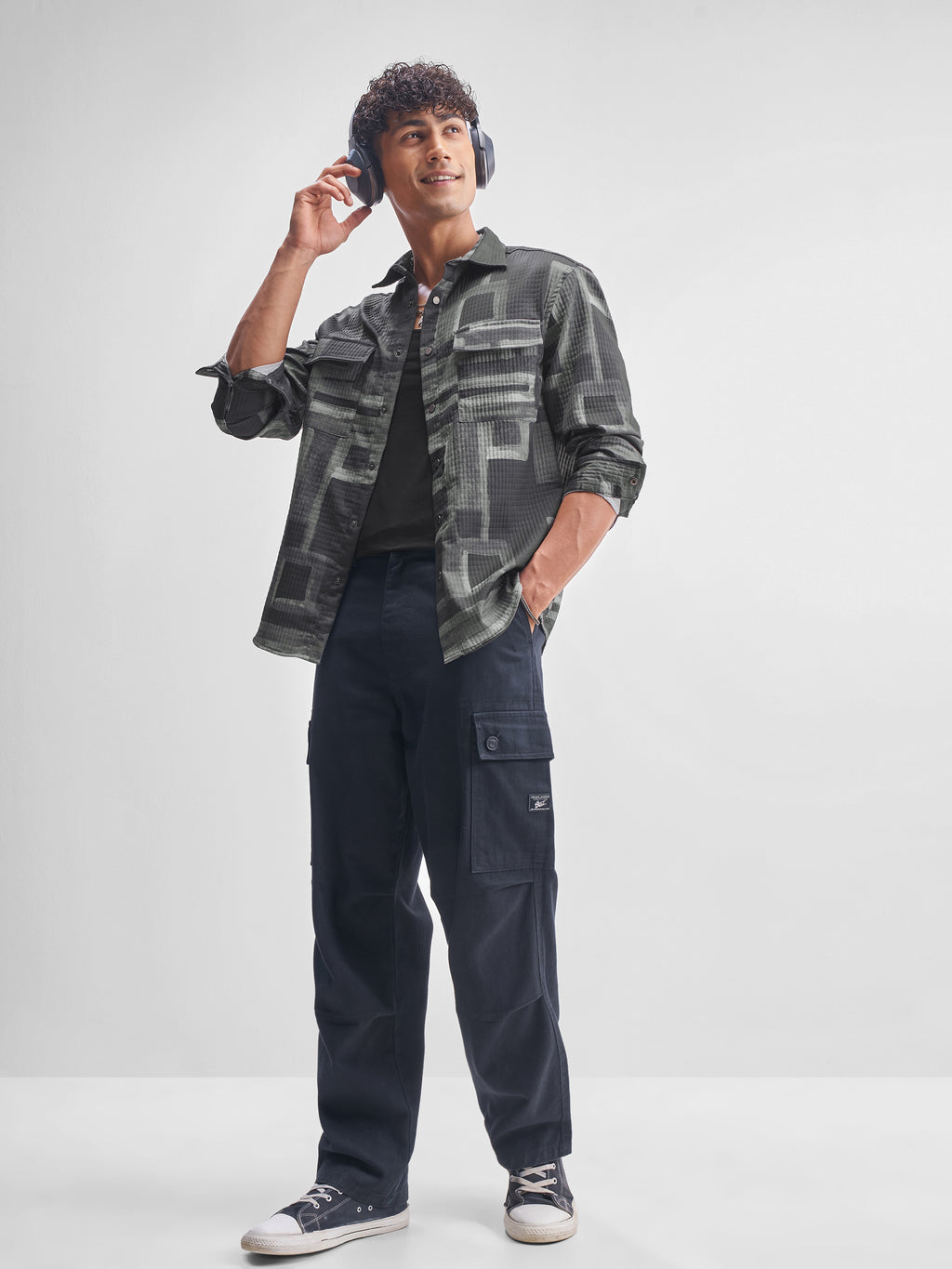 Highlander Men Grey Printed Relaxed Fit Casual Shirt - Grey - Image 2