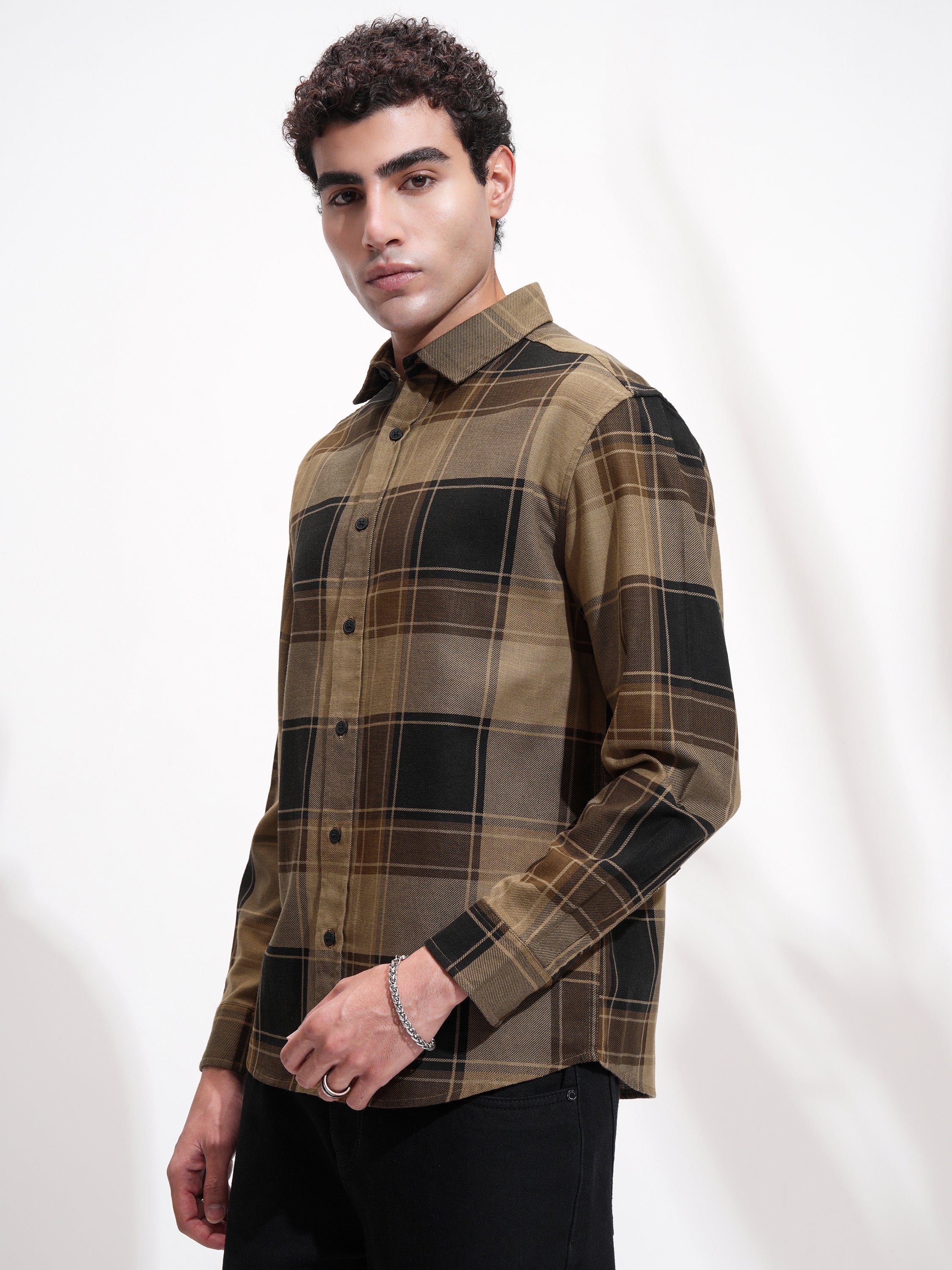 Highlander Men Mustard Checked Oversized Fit Casual Shirt - Mustard - Image 4