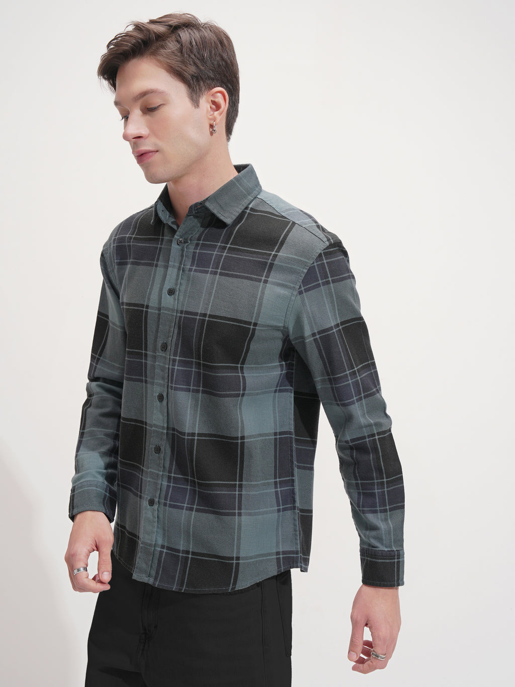 Highlander Men Blue Checked Relaxed Fit Casual Shirt - Blue - Image 4