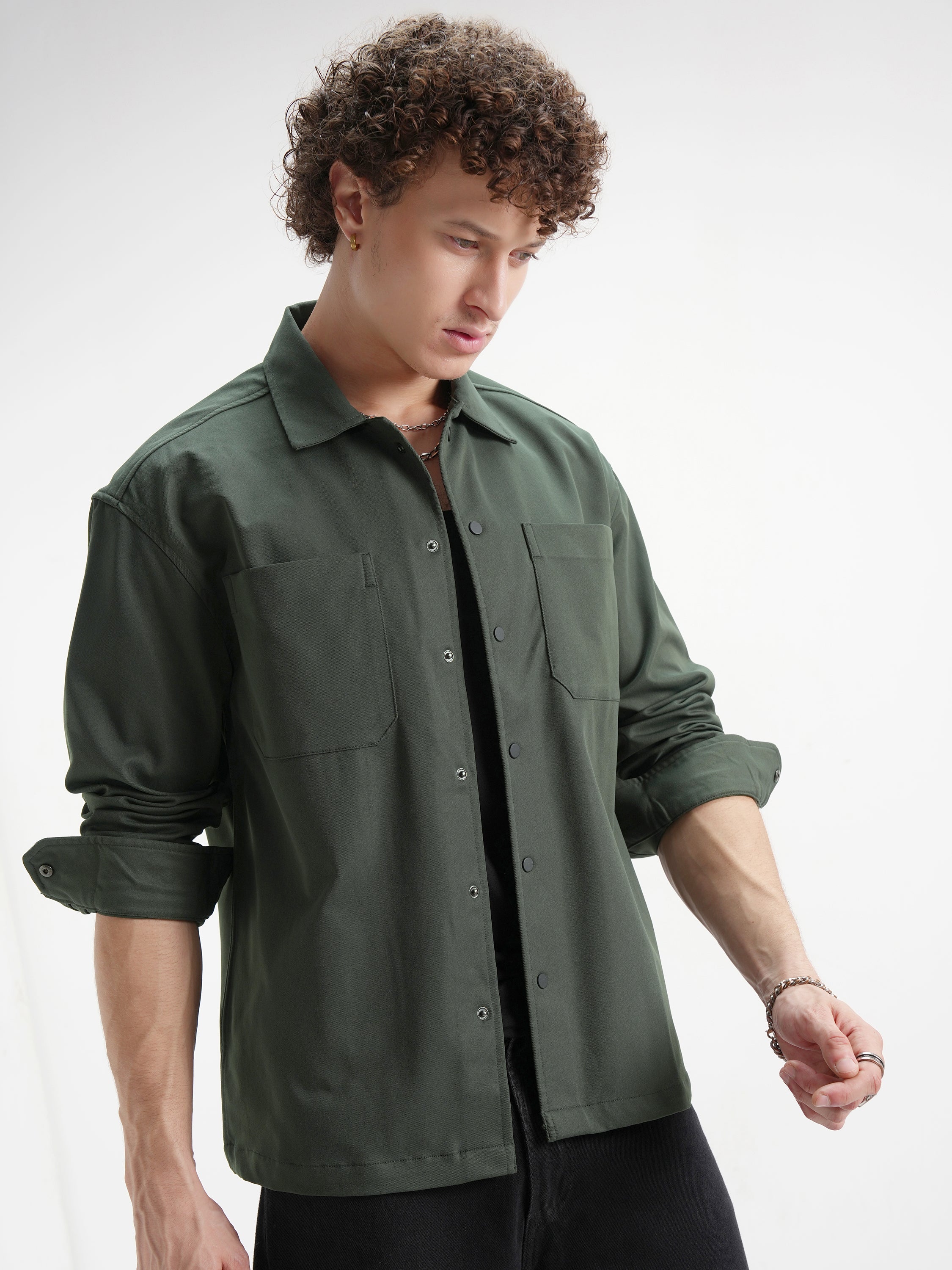 Highlander Men Green Solid Oversized Fit Casual Shirt - Green - Image 6