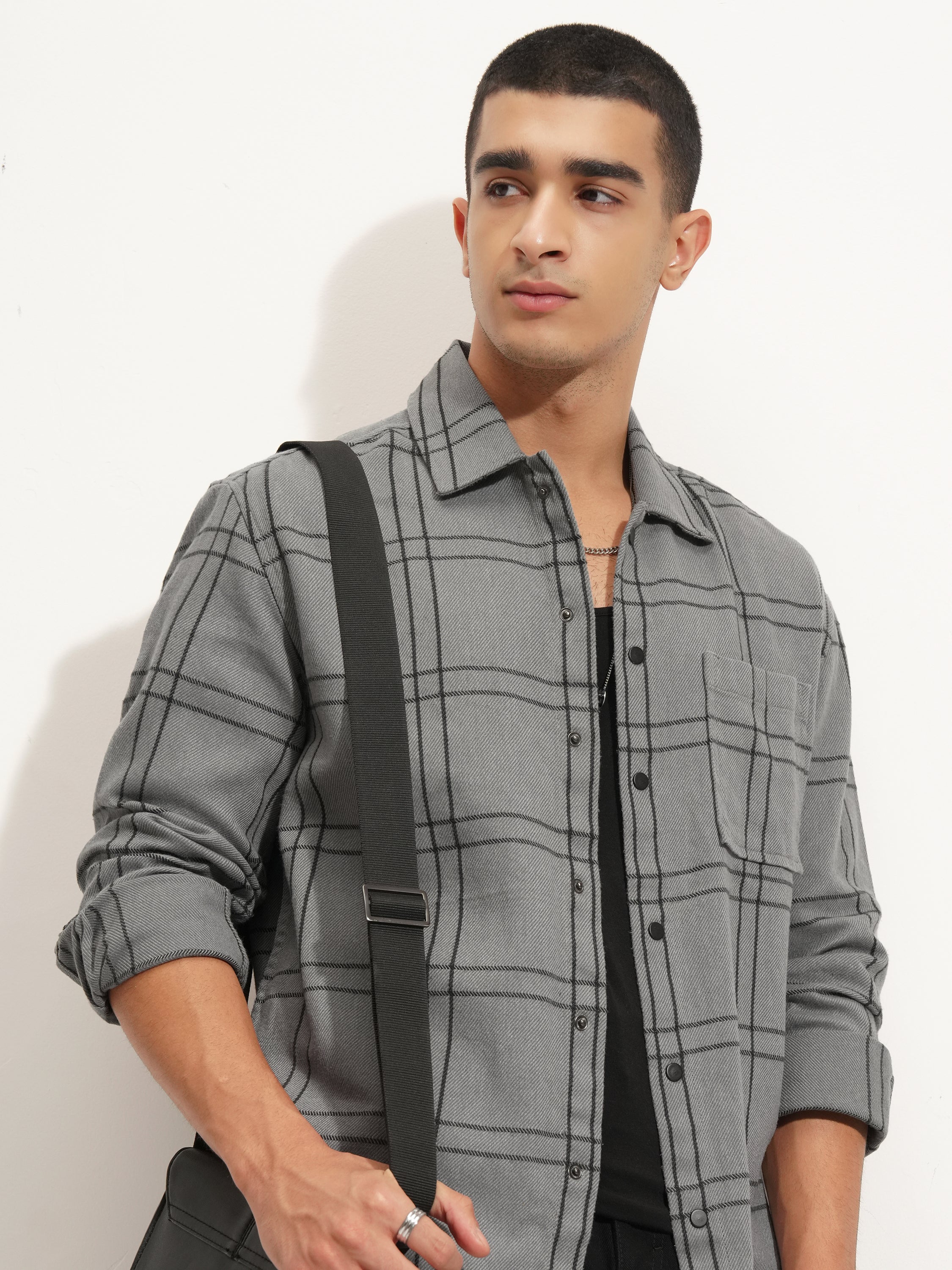 Highlander Men Grey Checked Relaxed Fit Casual Shirt - Grey - Image 1