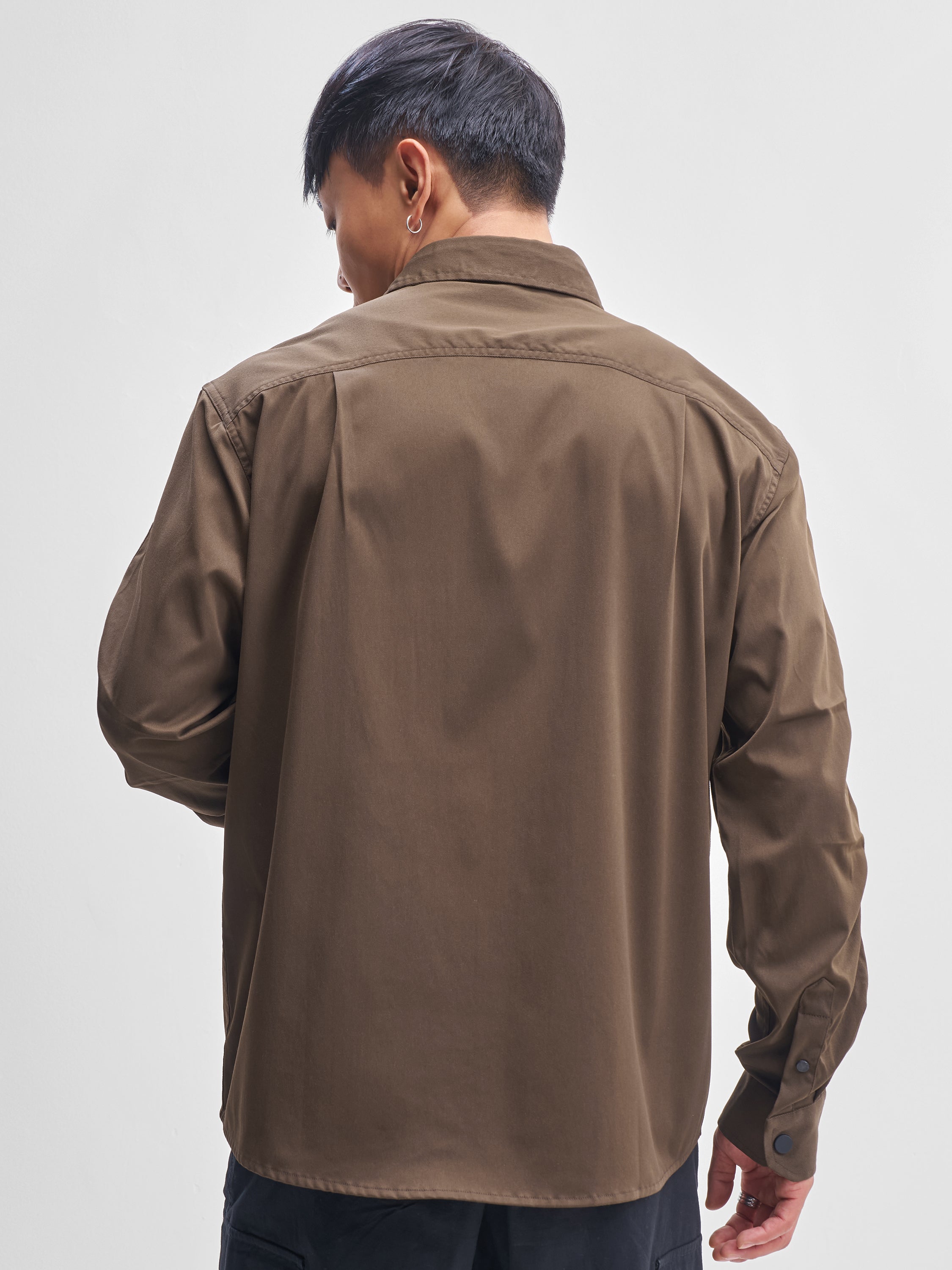 Highlander Men Brown Solid Oversized Fit Casual Shirt - Brown - Image 3
