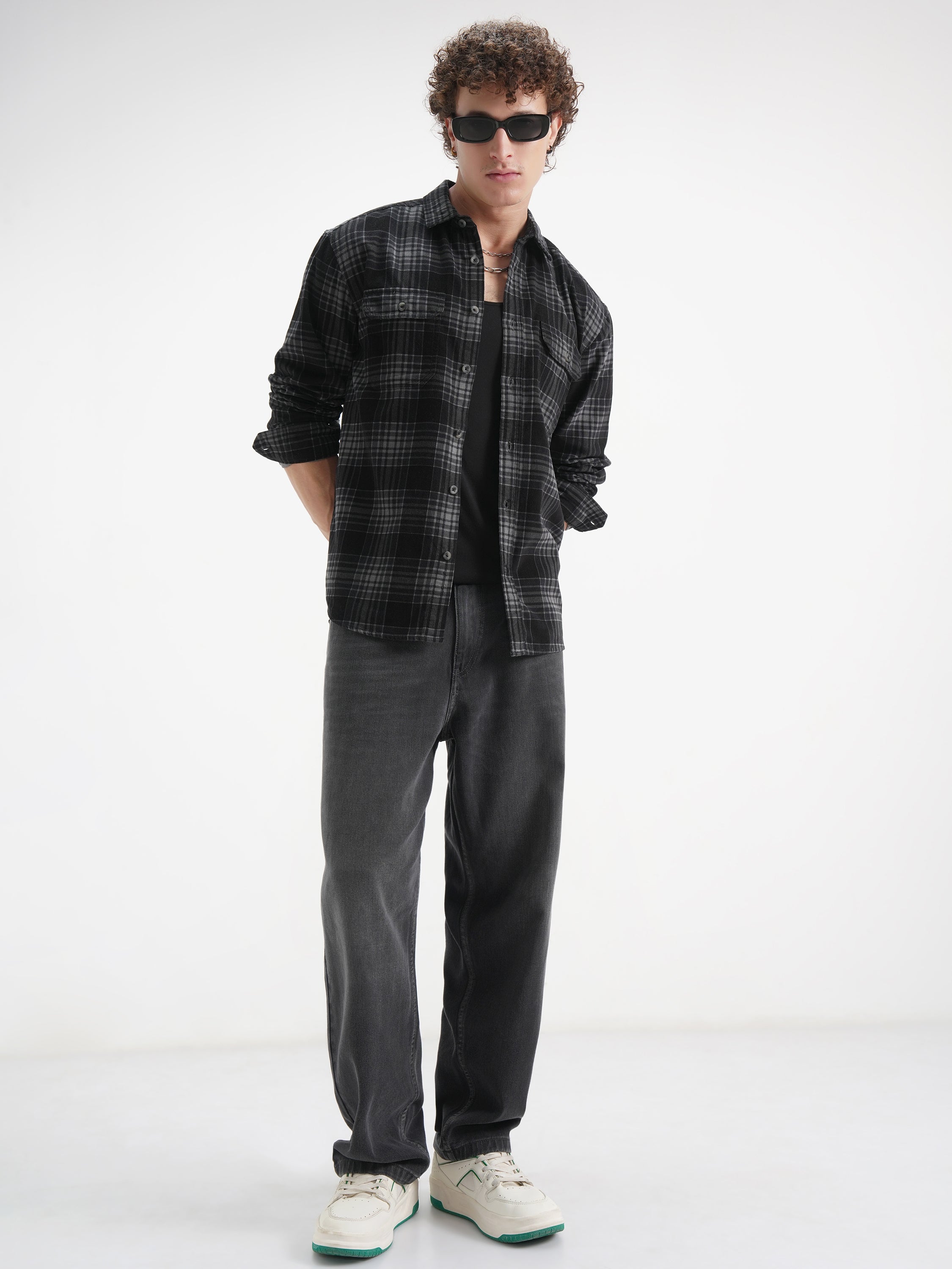 Highlander Men Black Checked Relaxed Fit Casual Shirt - Black - Image 2