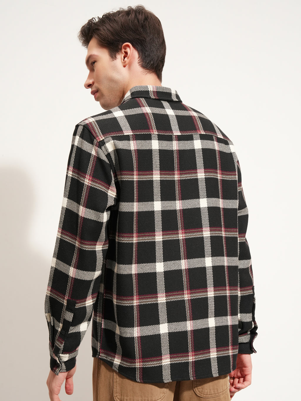 Highlander Men Black Checked Relaxed Fit Casual Shirt - Black - Image 3