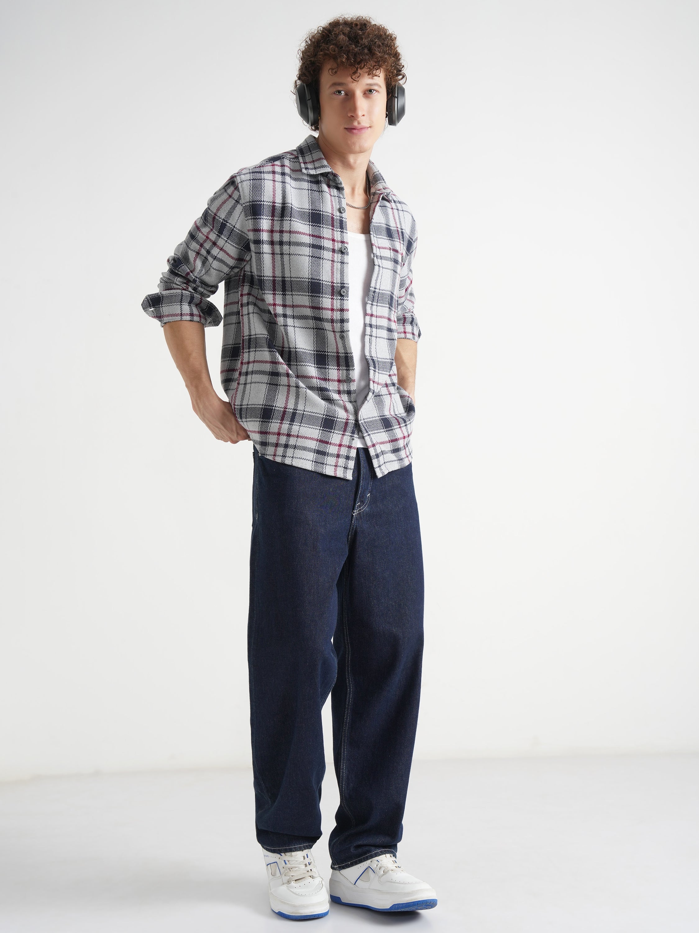 Highlander Men Grey Checked Relaxed Fit Casual Shirt - Grey - Image 2