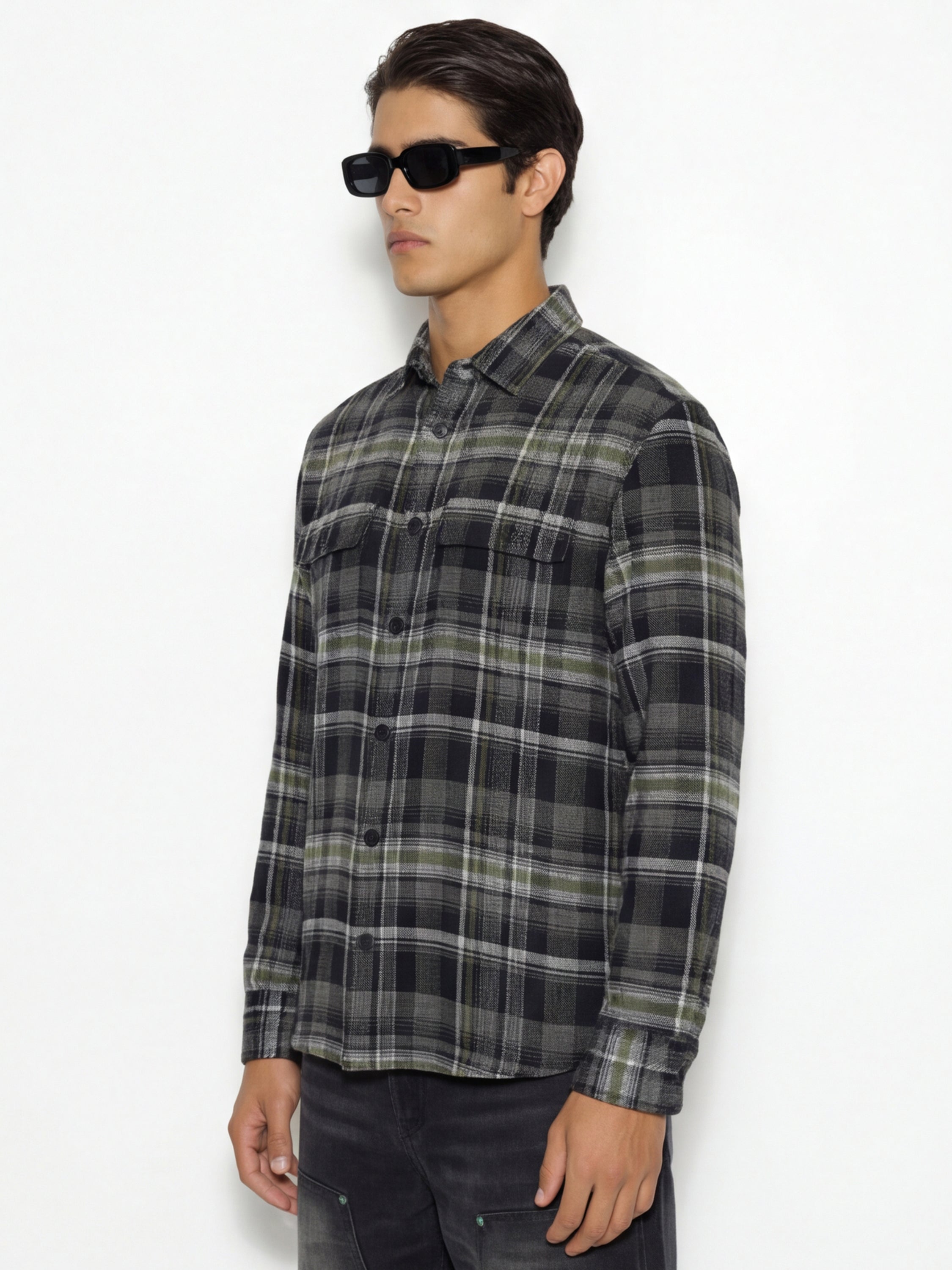 Highlander Men Black Checked Relaxed Fit Casual Shirt - Black - Image 4