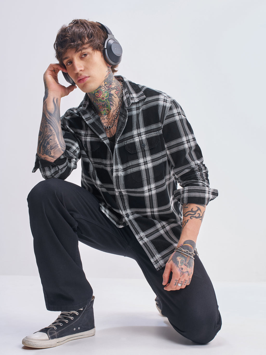 Highlander Men Black Checked Relaxed Fit Casual Shirt - Black - Image 2