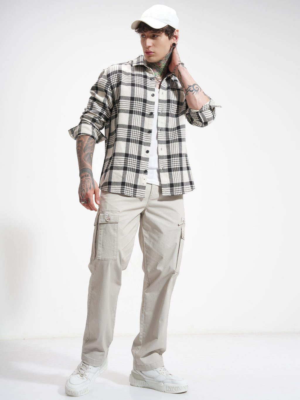 Highlander Men Cream Checked Relaxed Fit Casual Shirt - Cream - Image 2
