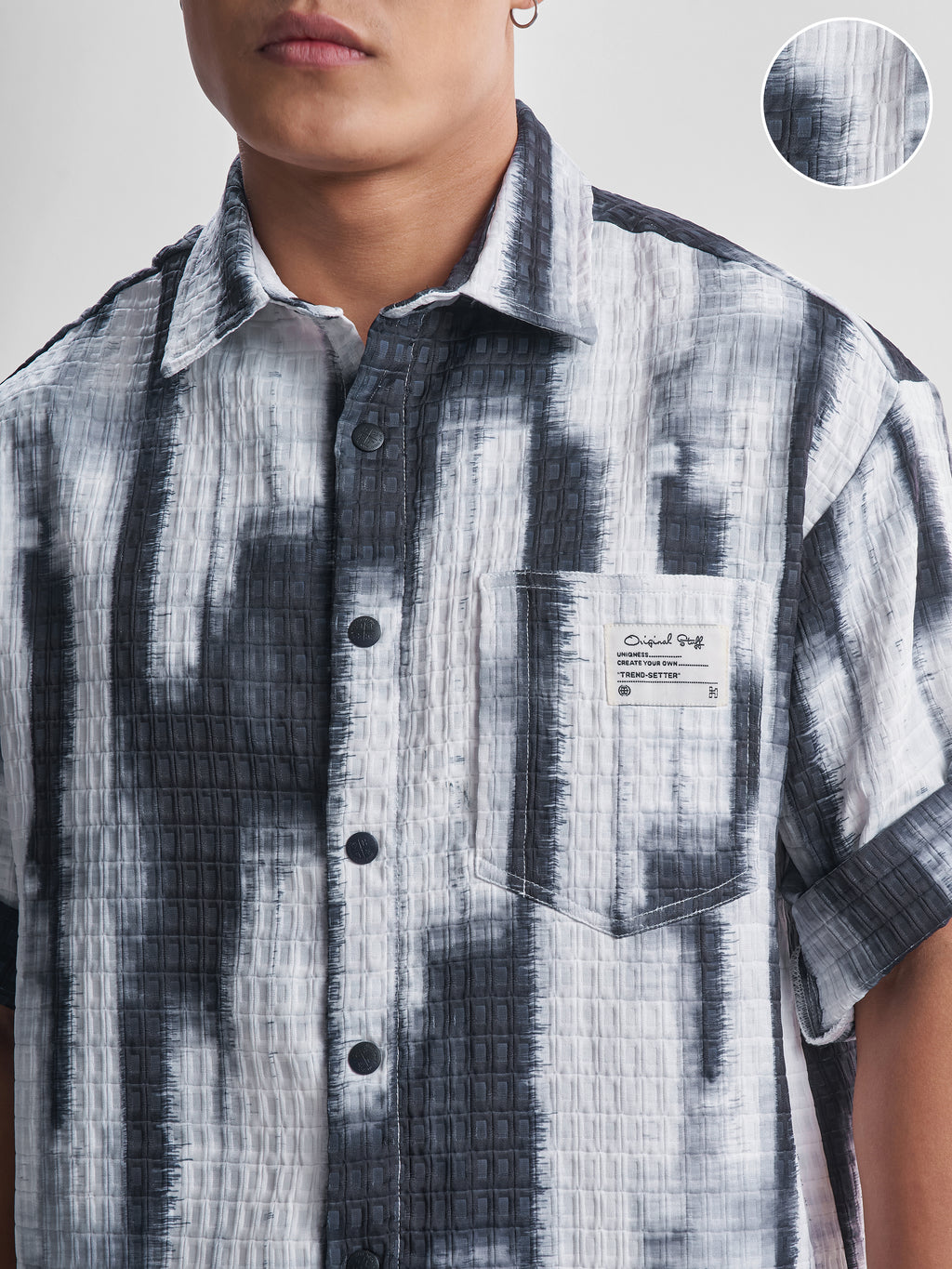 Highlander Men Navy Blue Printed Oversized Fit Casual Shirt - Navy Blue - Image 5