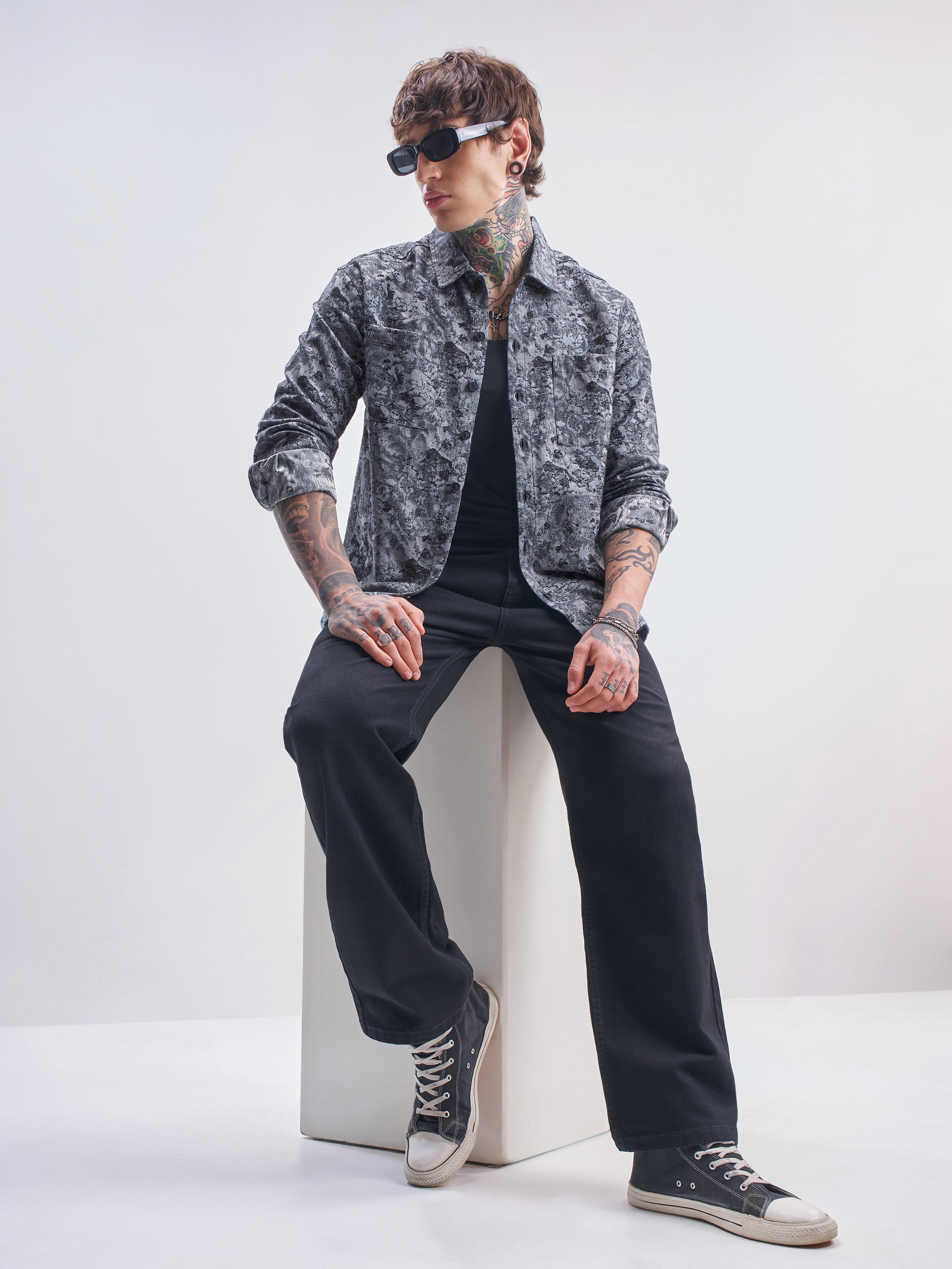 Highlander Men Grey Printed Relaxed Fit Casual Shirt - Grey - Image 2