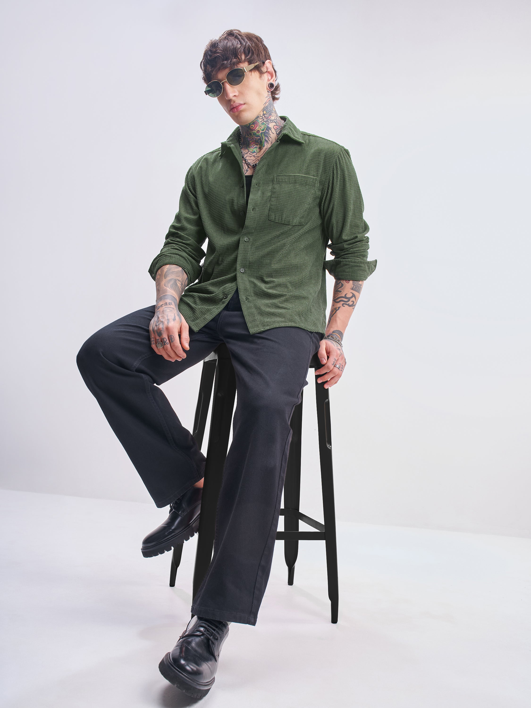 Highlander Men Green Self Design Oversized Fit Casual Shirt - Green - Image 2