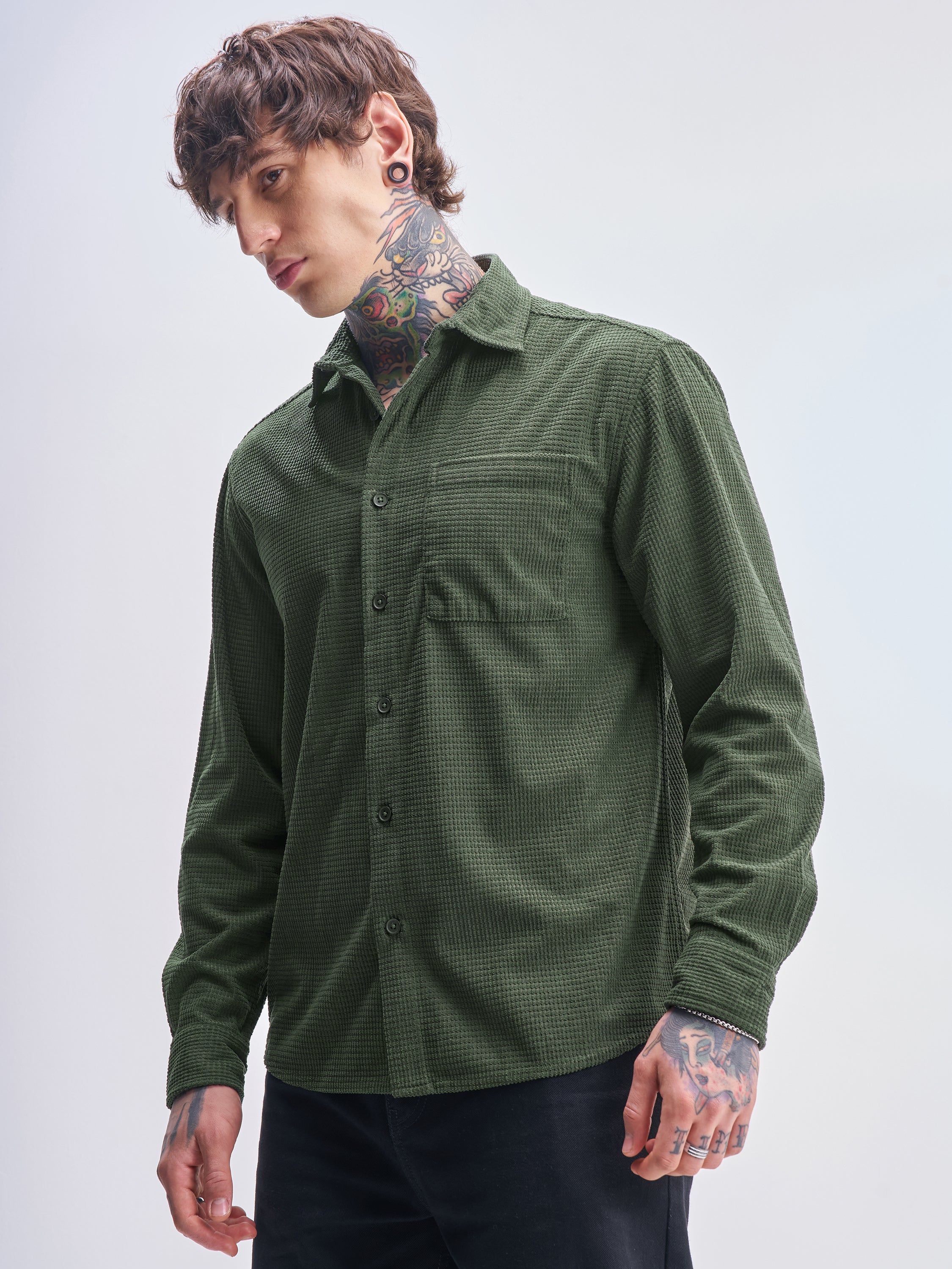 Highlander Men Green Self Design Oversized Fit Casual Shirt - Green - Image 4