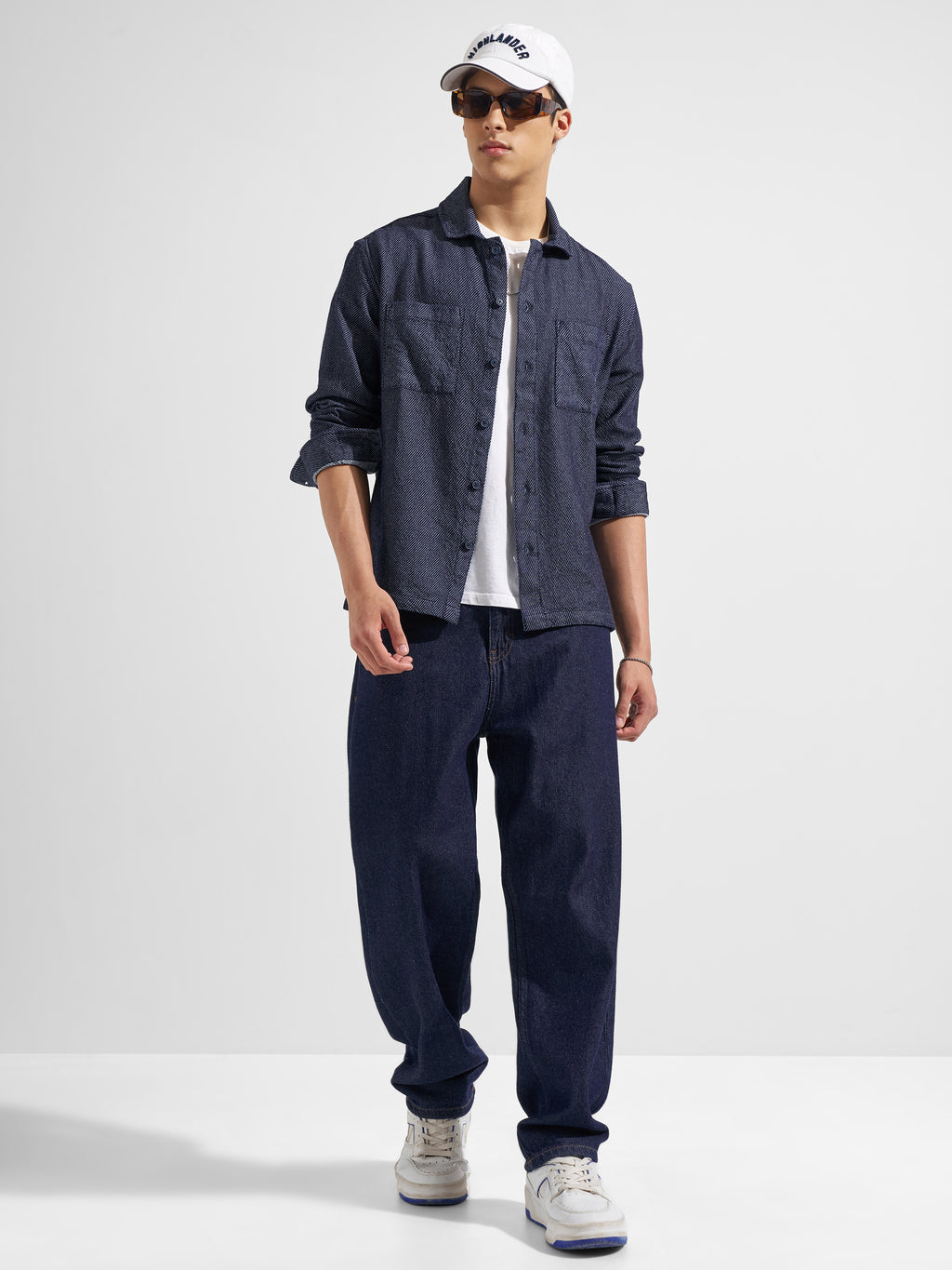 Highlander Men Navy Blue Solid Relaxed Fit Casual Shirt