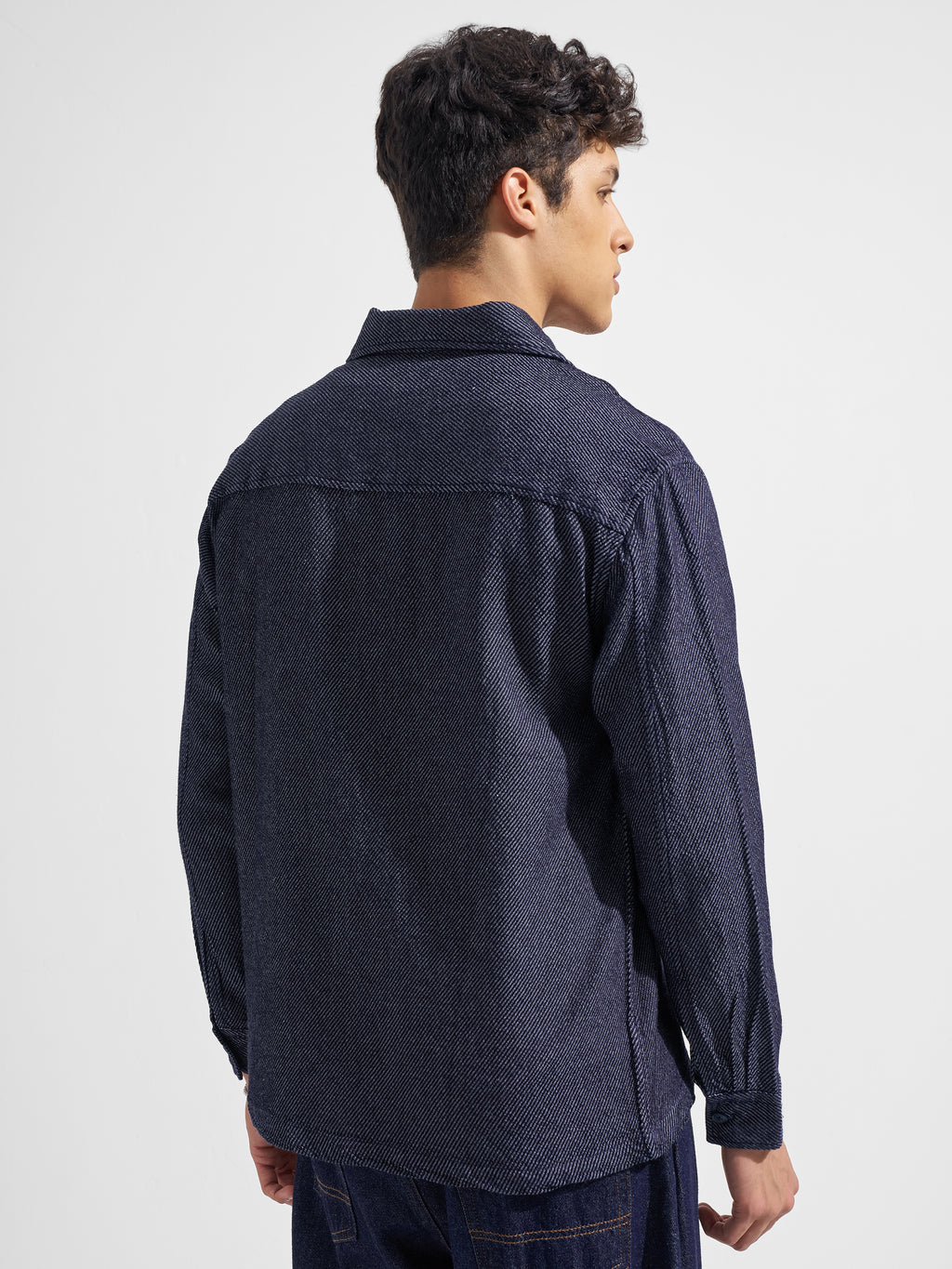 Highlander Men Navy Blue Solid Relaxed Fit Casual Shirt