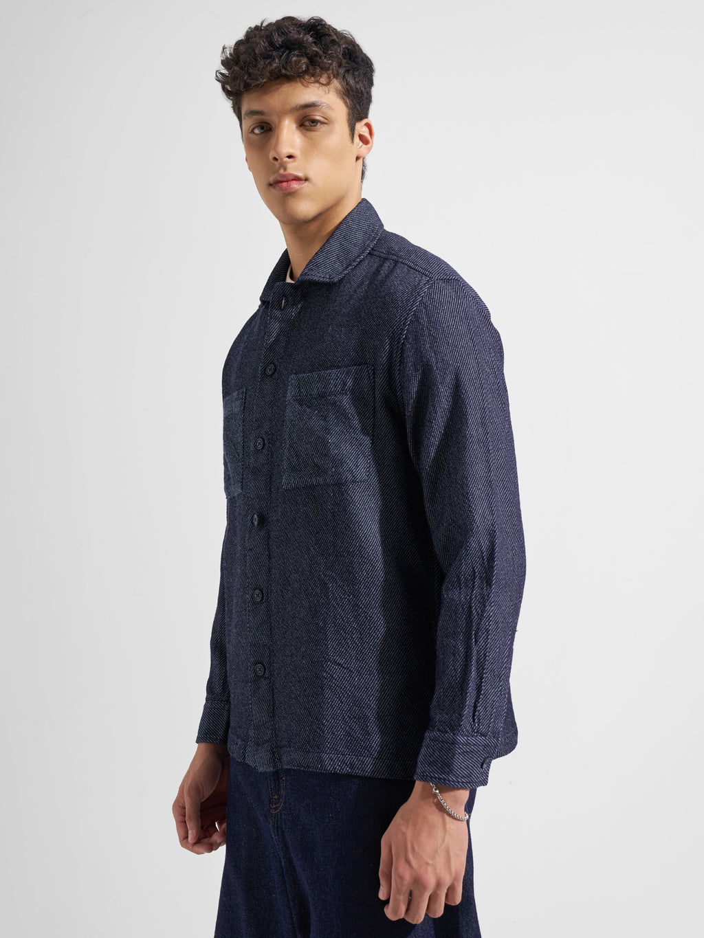 Highlander Men Navy Blue Solid Relaxed Fit Casual Shirt