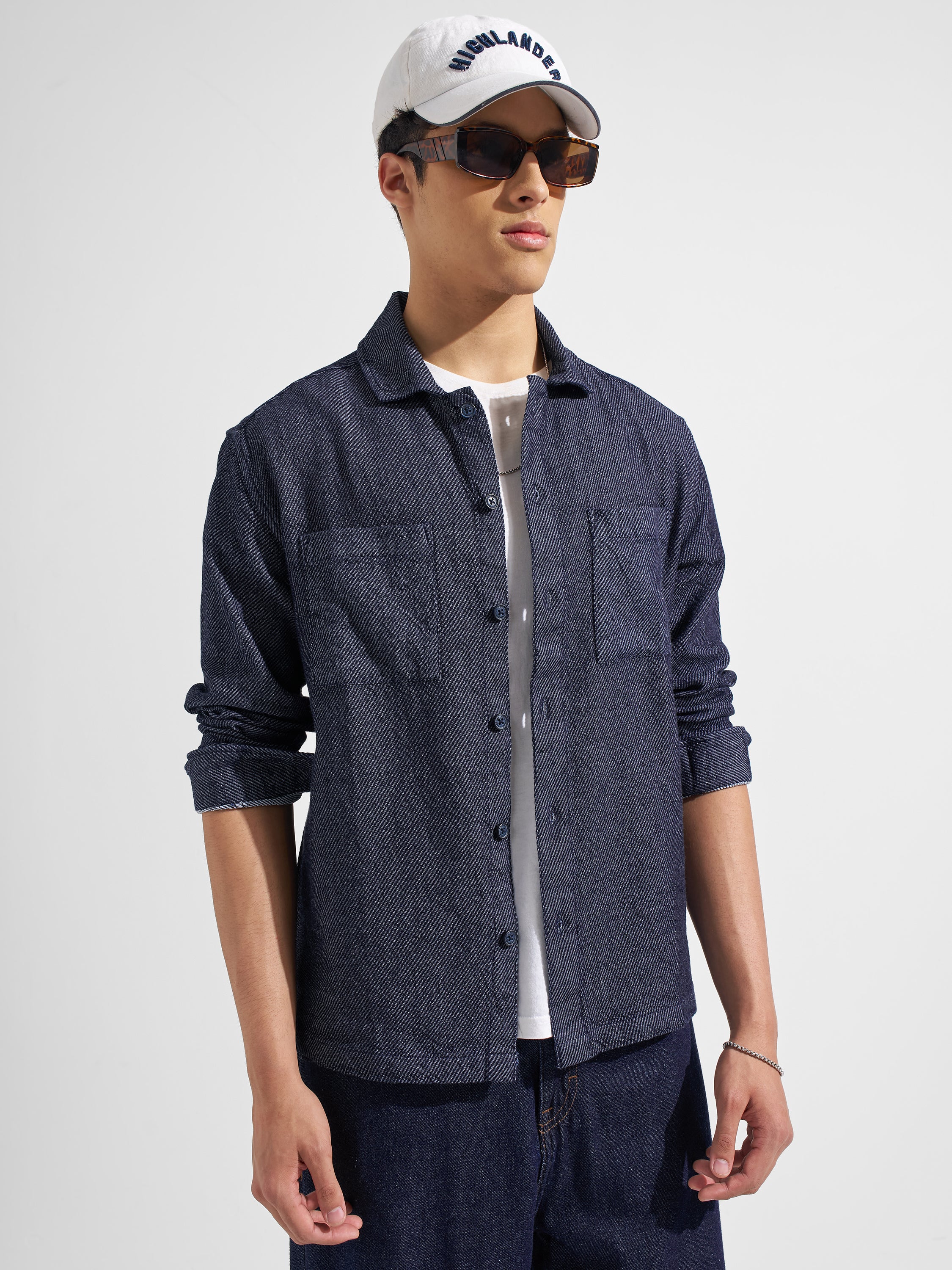 Highlander Men Navy Blue Solid Relaxed Fit Casual Shirt