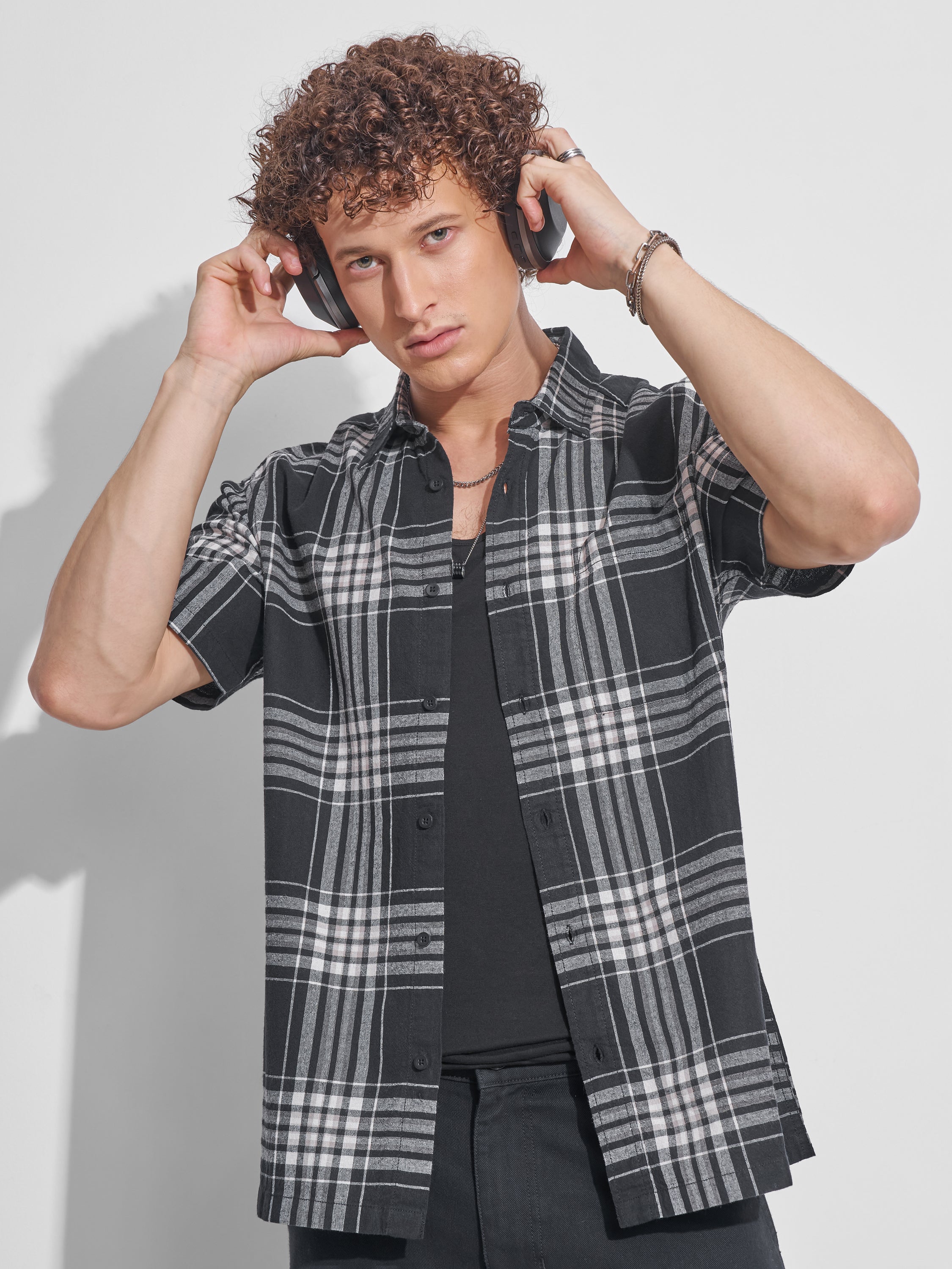 Highlander Men Black Checked Relaxed Fit Casual Shirt - Black - Image 1