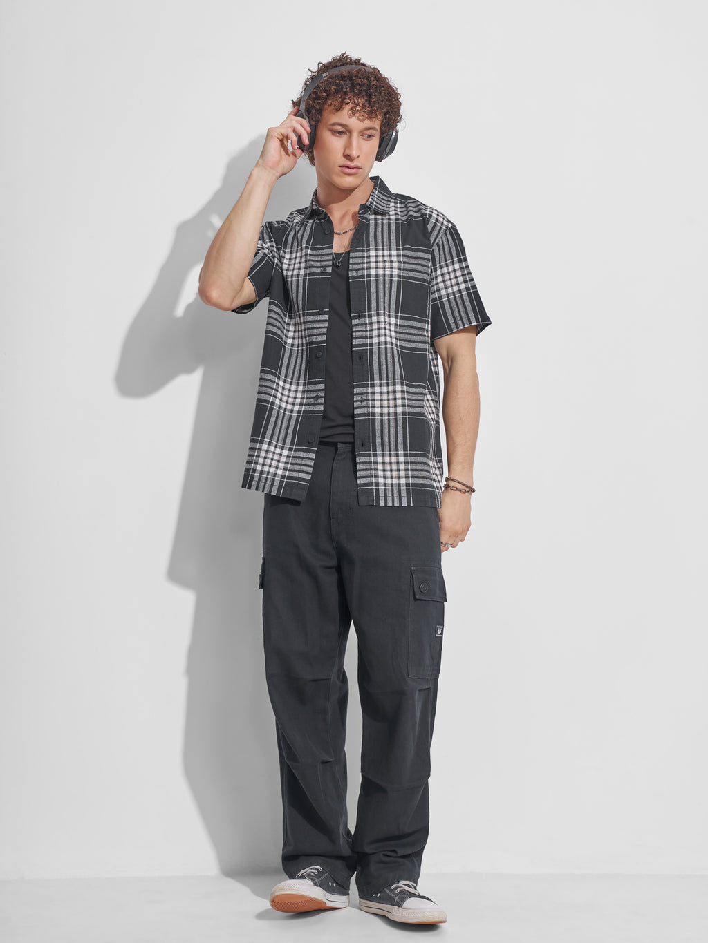 Highlander Men Black Checked Relaxed Fit Casual Shirt - Black - Image 2