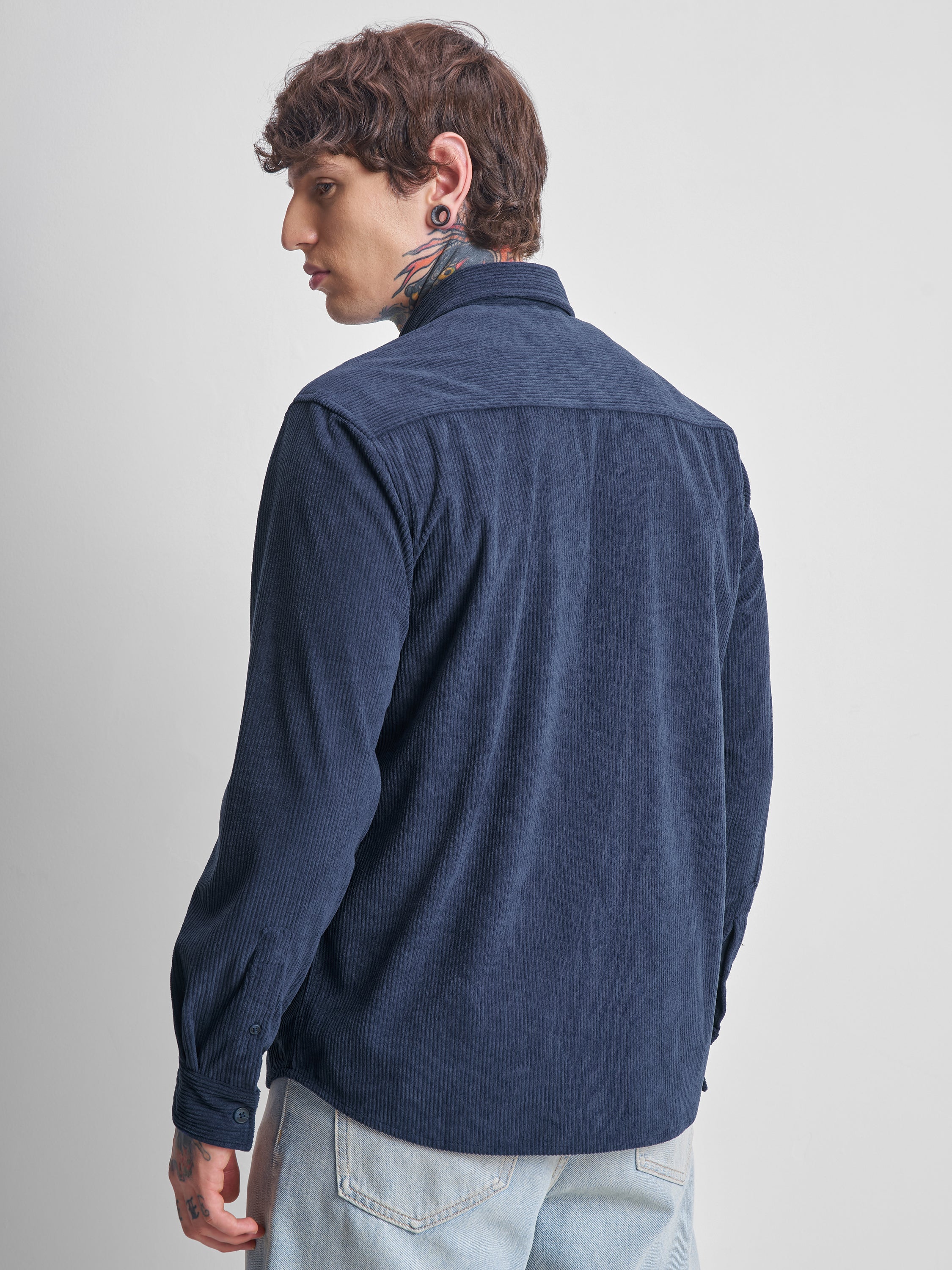 Highlander Men Navy Blue Self Design Oversized Fit Casual Shirt - Navy Blue - Image 3