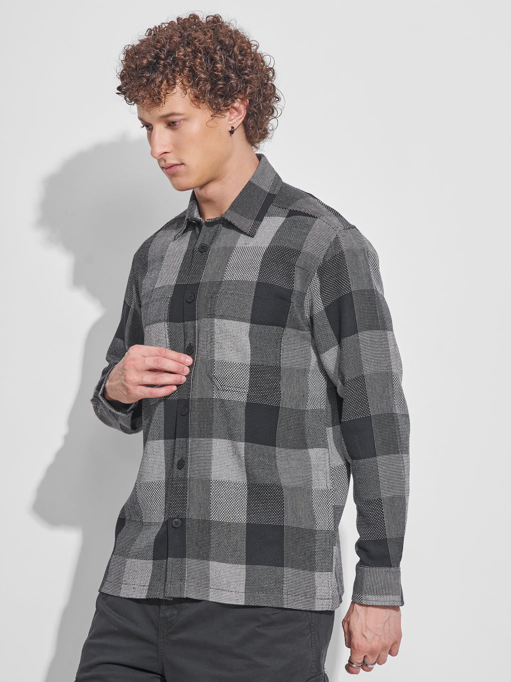 Highlander Men Grey Checked Oversized Fit Casual Shirt - Grey - Image 4