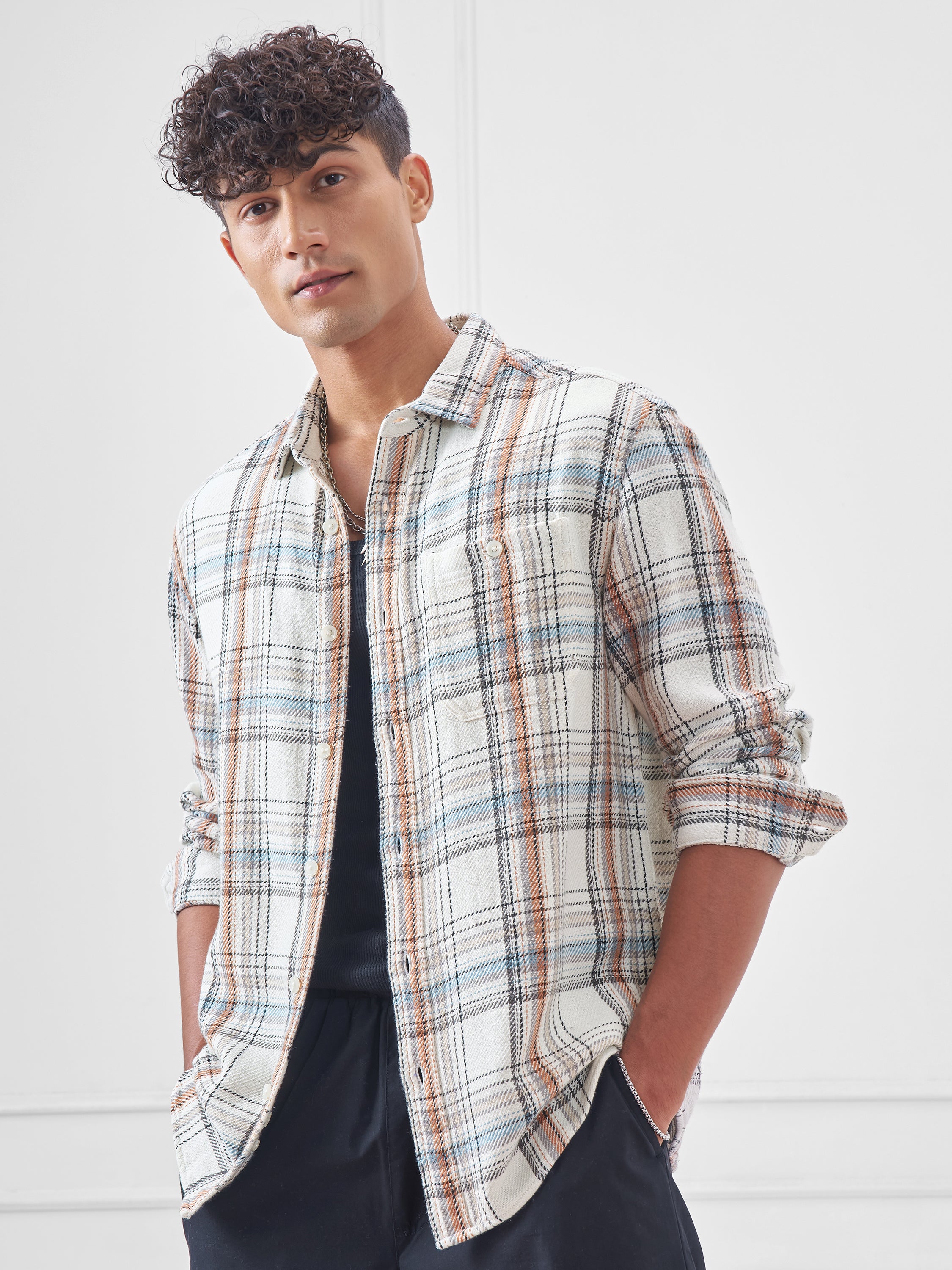 Highlander Men Cream Checked Relaxed Fit Casual Shirt - Cream - Image 4