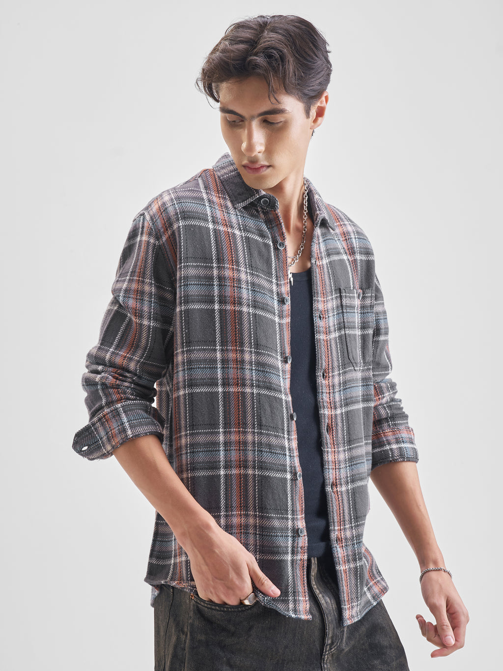 Highlander Men Grey Checked Relaxed Fit Casual Shirt - Grey - Image 6