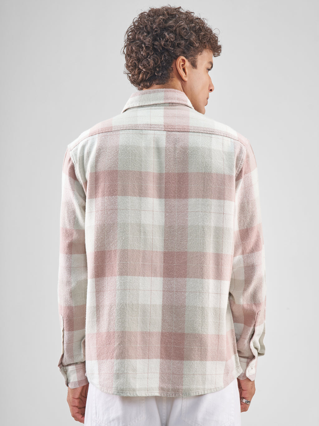 Highlander Men Pink Checked Relaxed Fit Casual Shirt - Pink - Image 3
