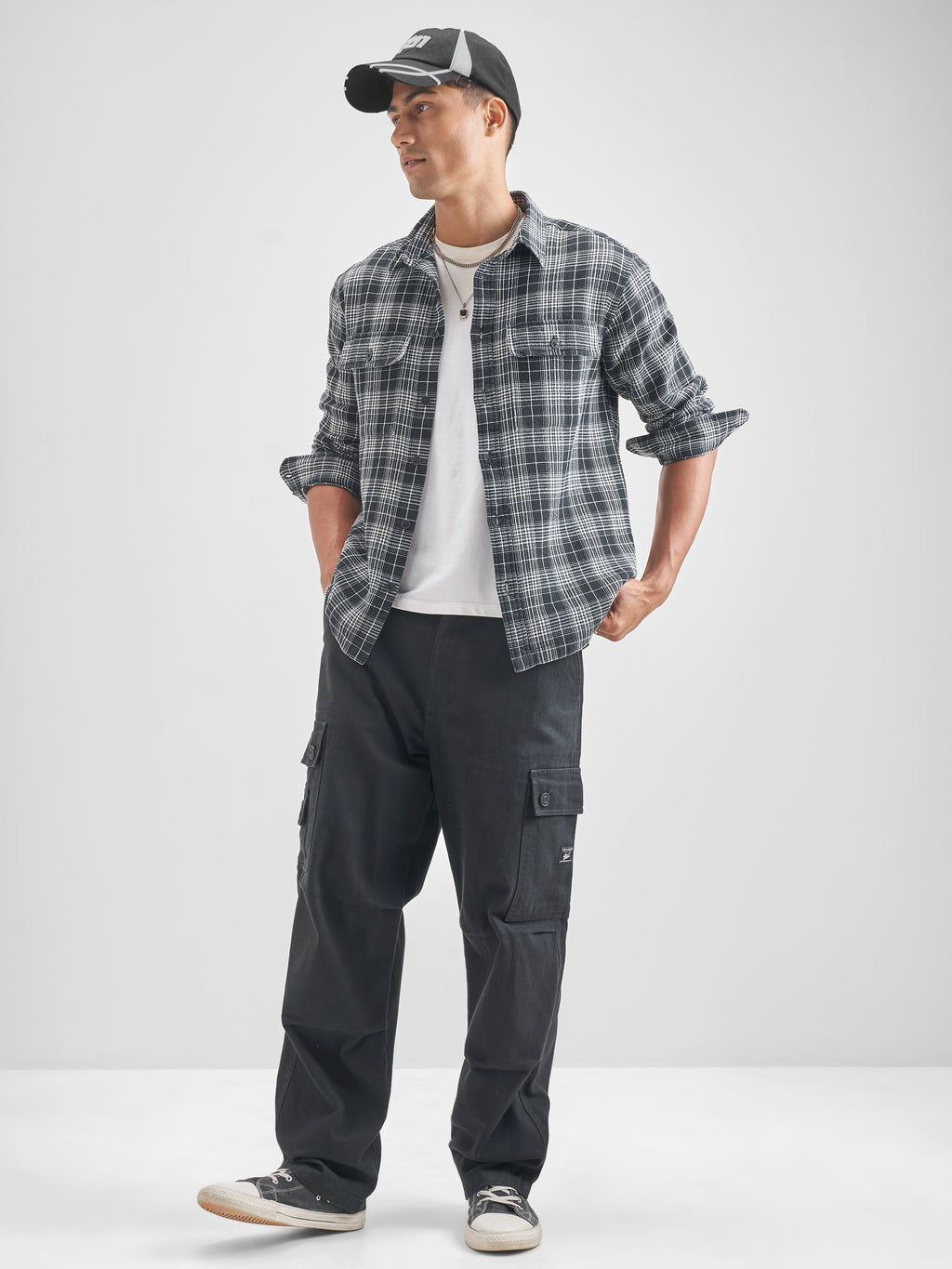 Highlander Men Checked Oversized Fit Casual Shirt - Black - Image 2