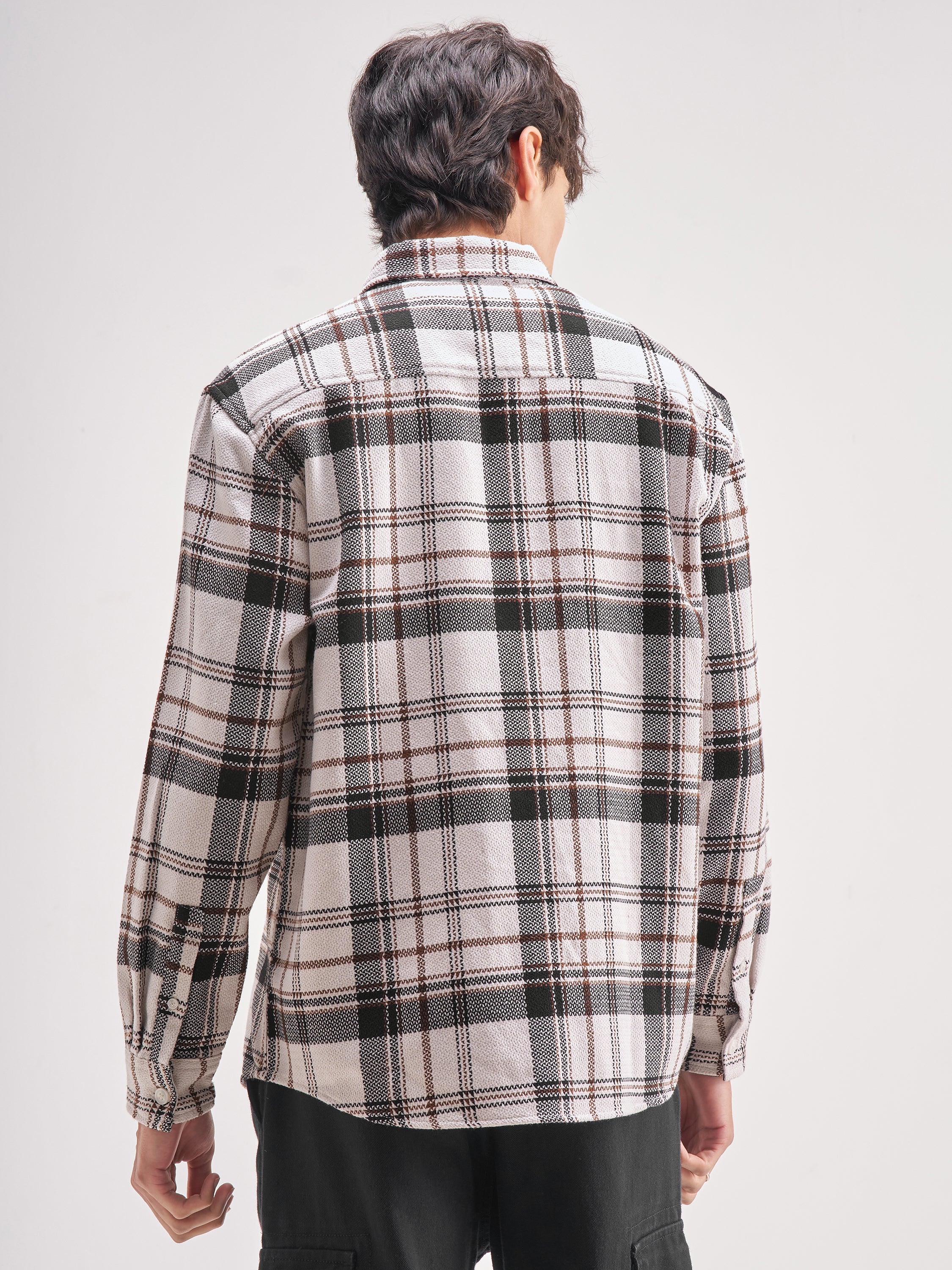 Highlander Men Off White Checked Relaxed Fit Casual Shirt - Off White - Image 3