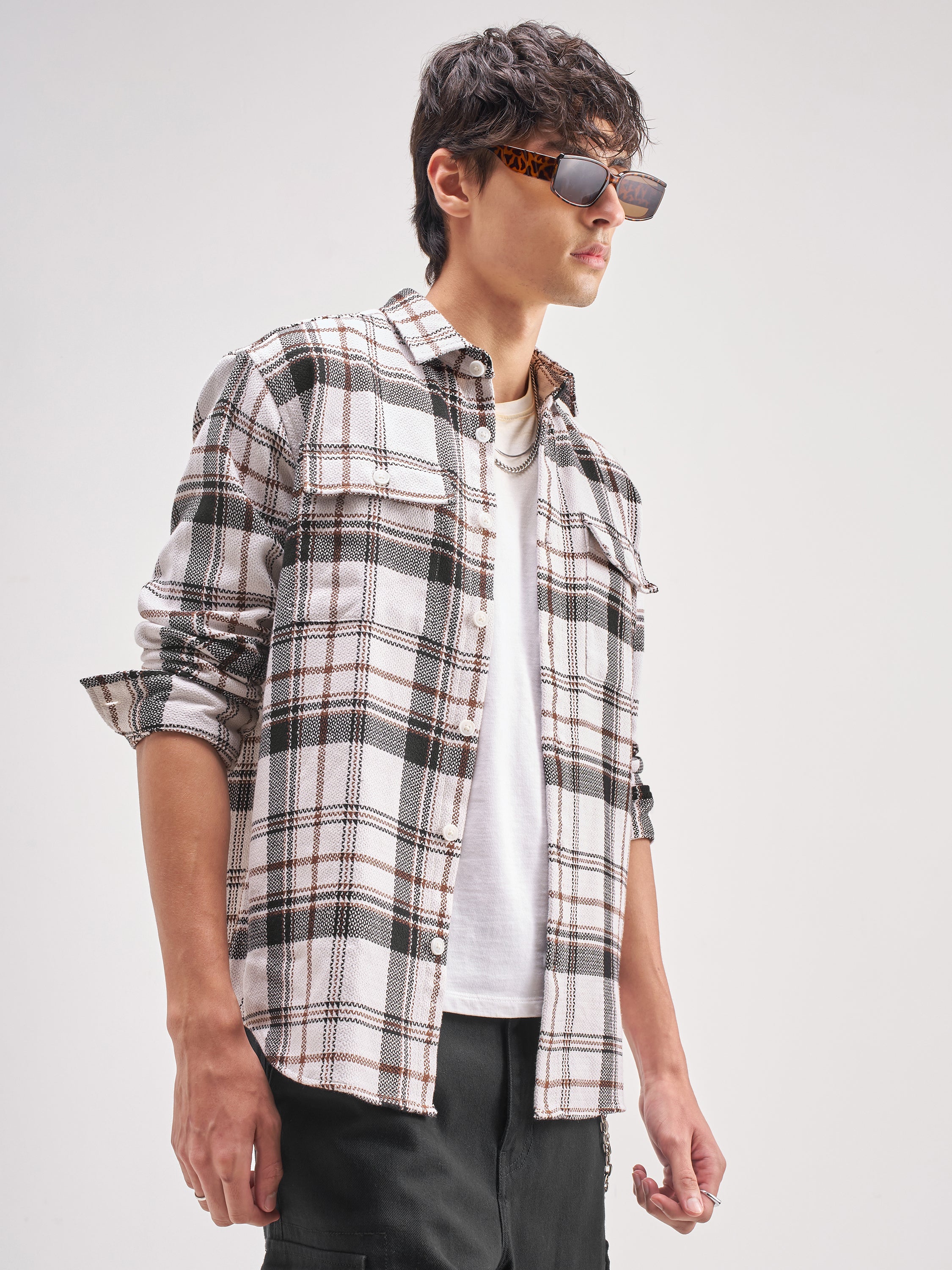 Highlander Men Off White Checked Relaxed Fit Casual Shirt - Off White - Image 6
