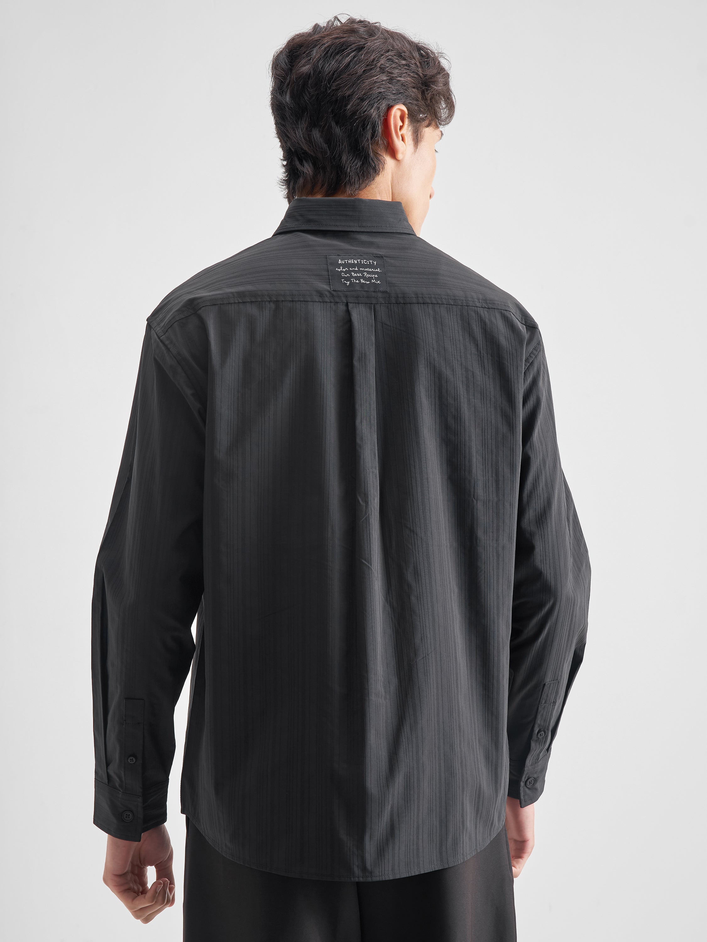 Highlander Men Charcoal Self Design Oversized Fit Casual Shirt - Charcoal - Image 3