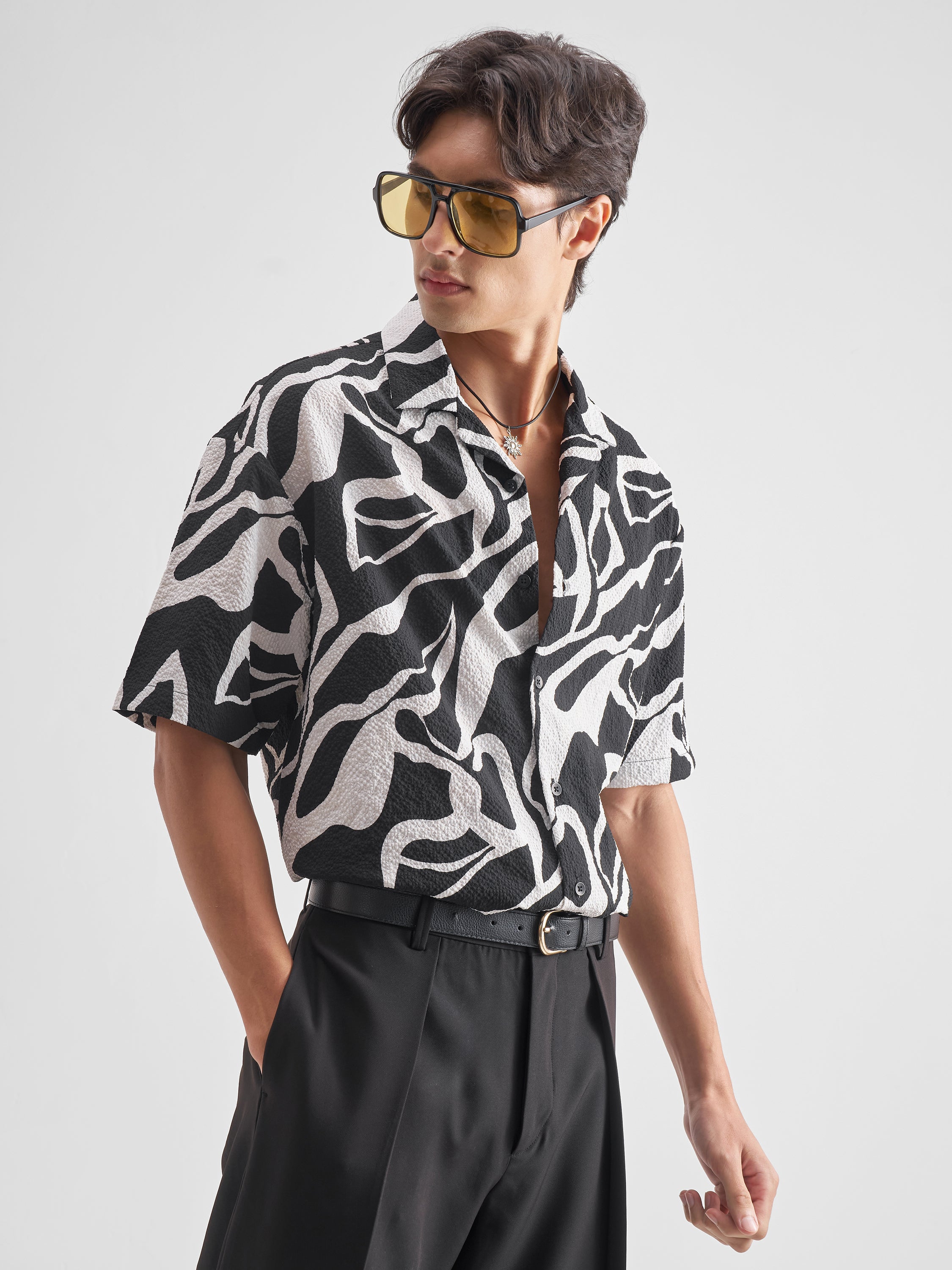 Highlander Men Black Printed Oversized Fit Casual Shirt - Black - Image 6
