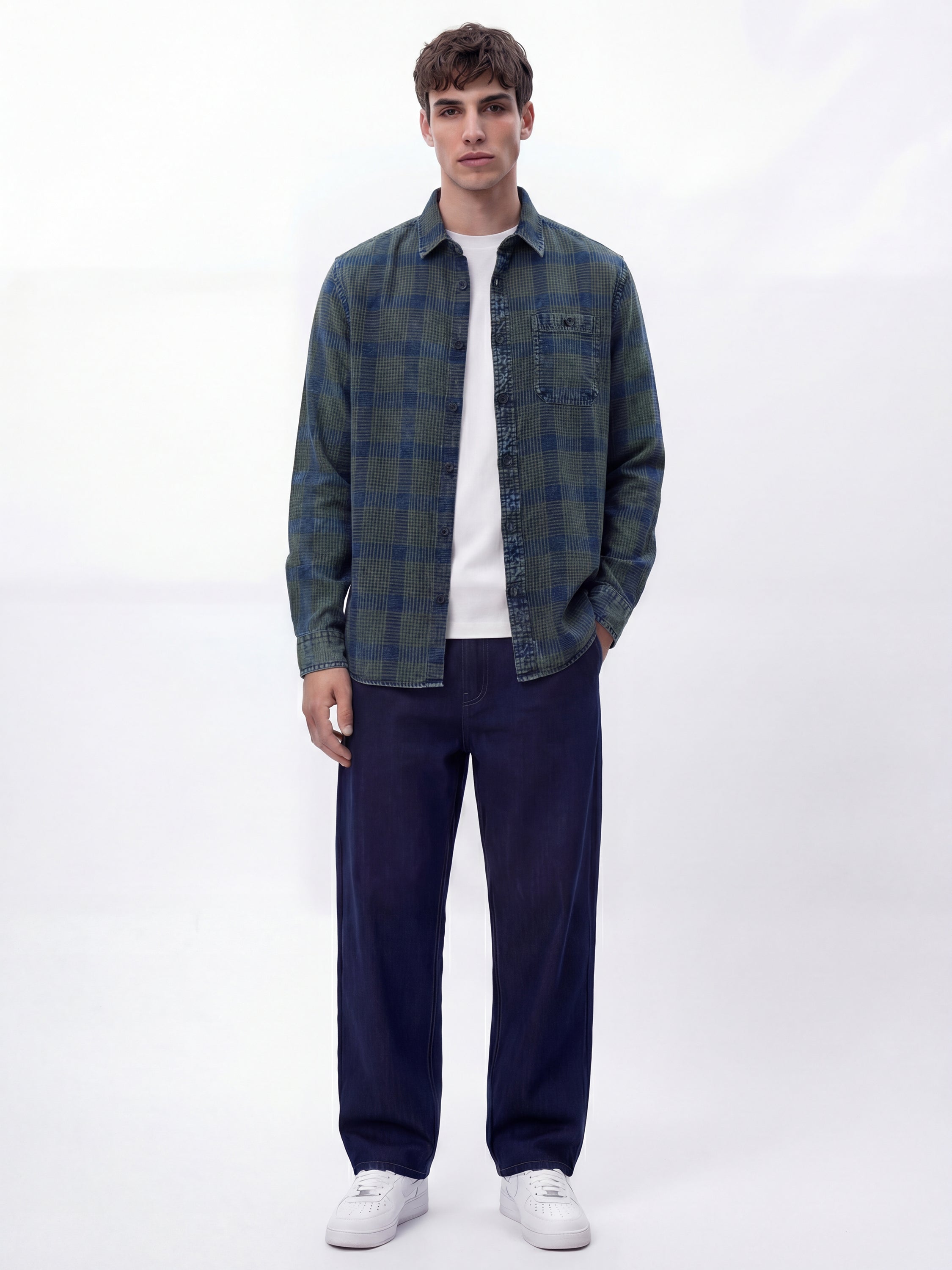 Highlander Men Navy Blue Checked Relaxed Fit Casual Shirt - Navy Blue - Image 2