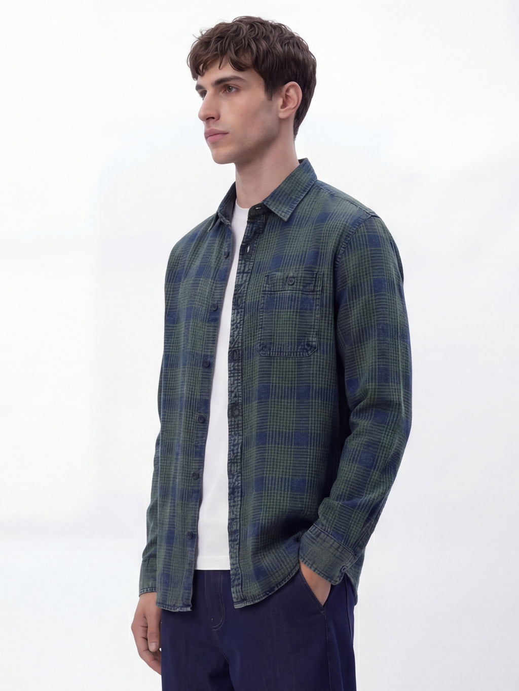 Highlander Men Navy Blue Checked Relaxed Fit Casual Shirt - Navy Blue - Image 4