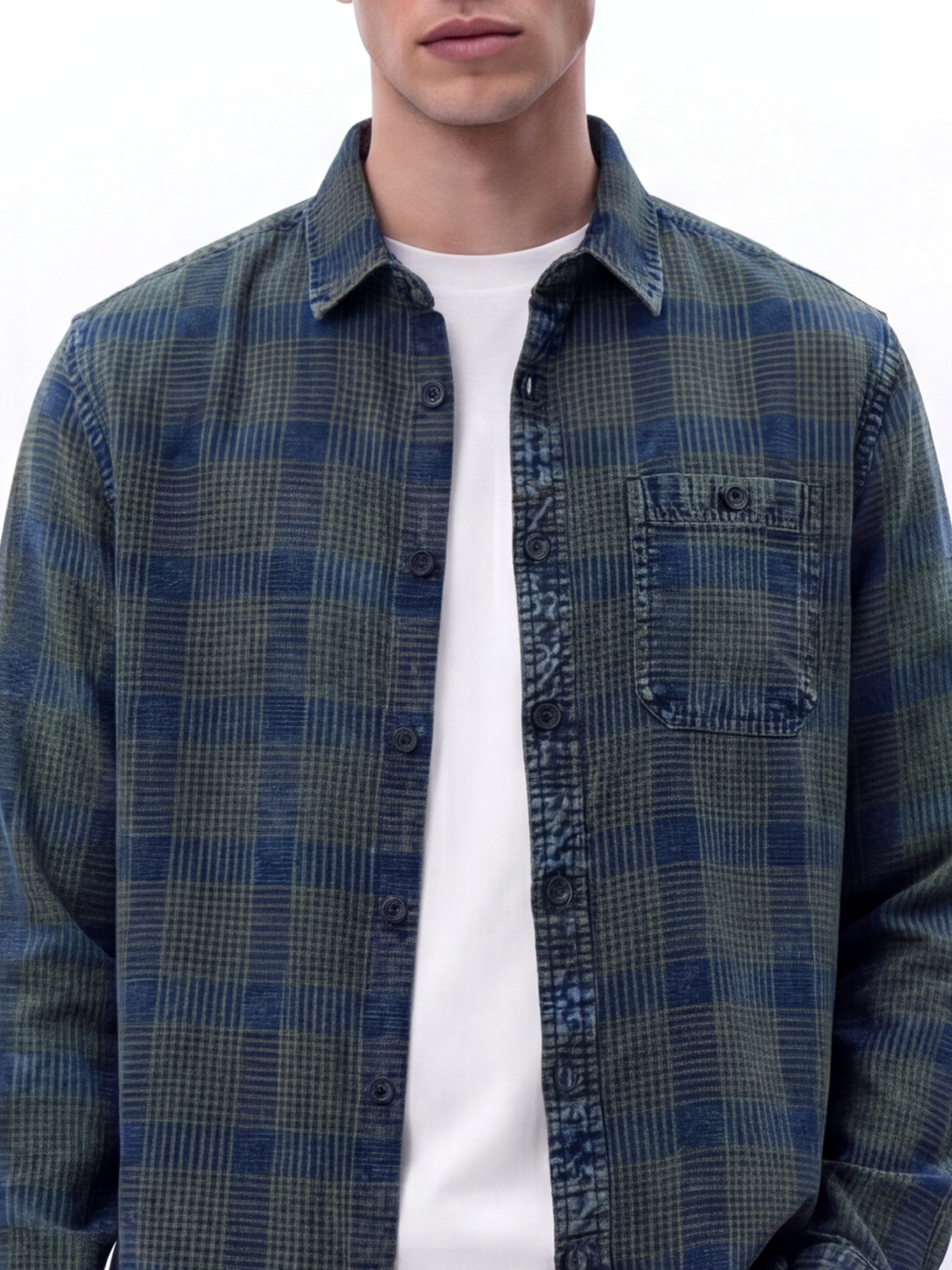 Highlander Men Navy Blue Checked Relaxed Fit Casual Shirt - Navy Blue - Image 5