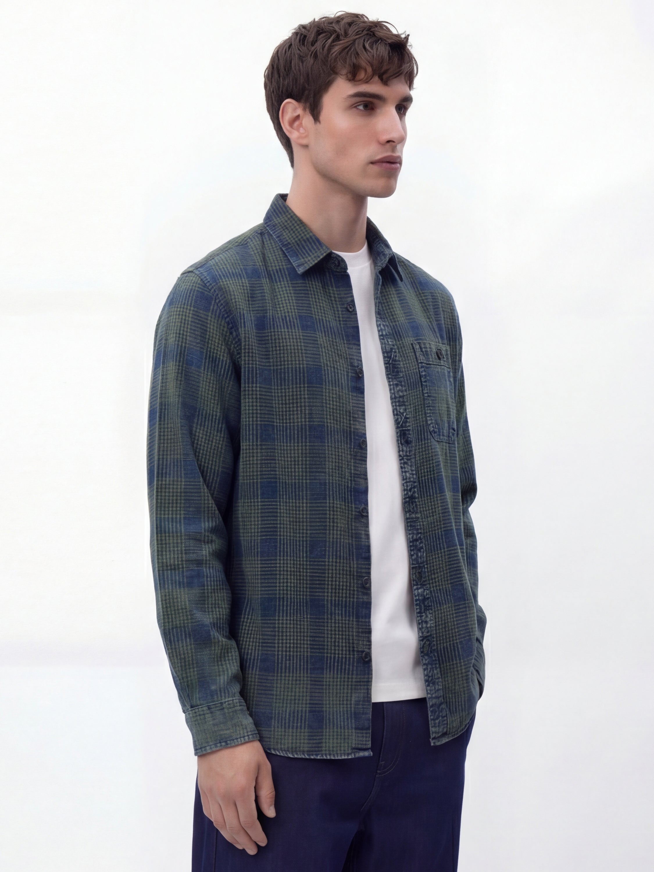 Highlander Men Navy Blue Checked Relaxed Fit Casual Shirt - Navy Blue - Image 6